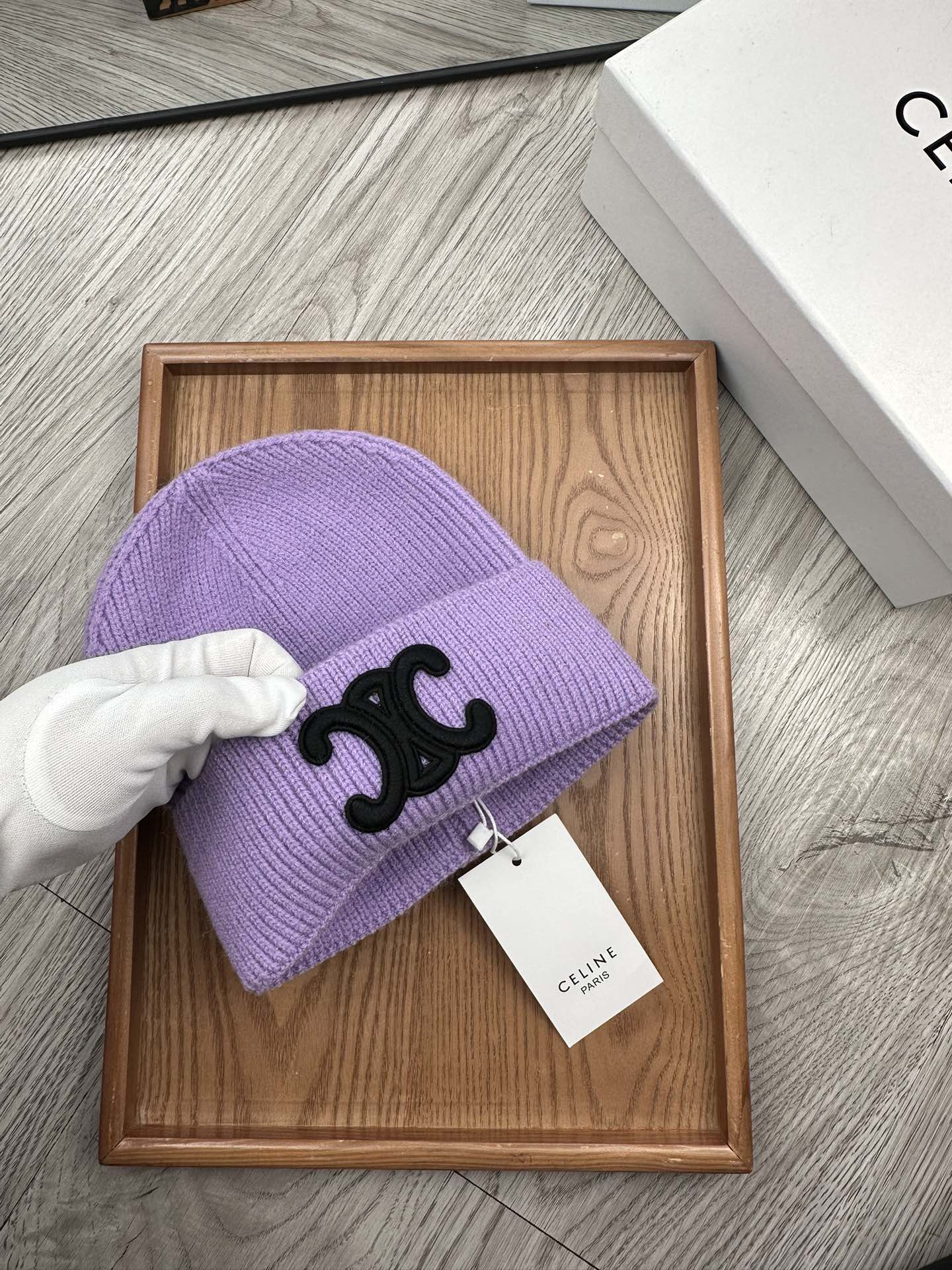 。赛琳。福利特惠！！【细毛线针织单帽】新款上架，特别实惠的一个系列帽子，面料：细毛线。密度紧致！毛线针织