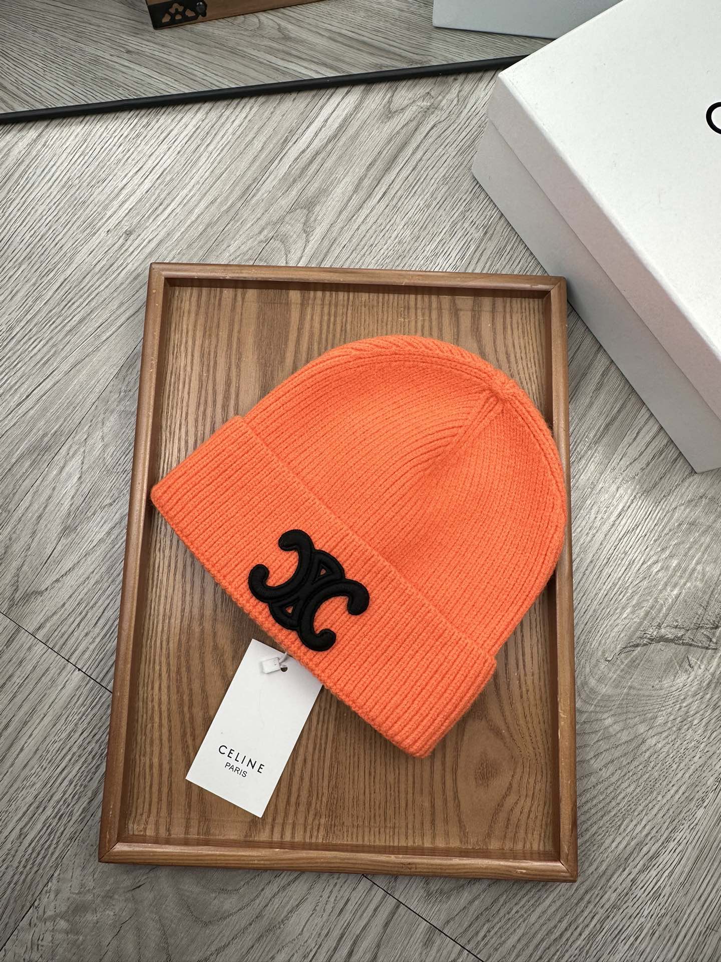 。赛琳。福利特惠！！【细毛线针织单帽】新款上架，特别实惠的一个系列帽子，面料：细毛线。密度紧致！毛线针织