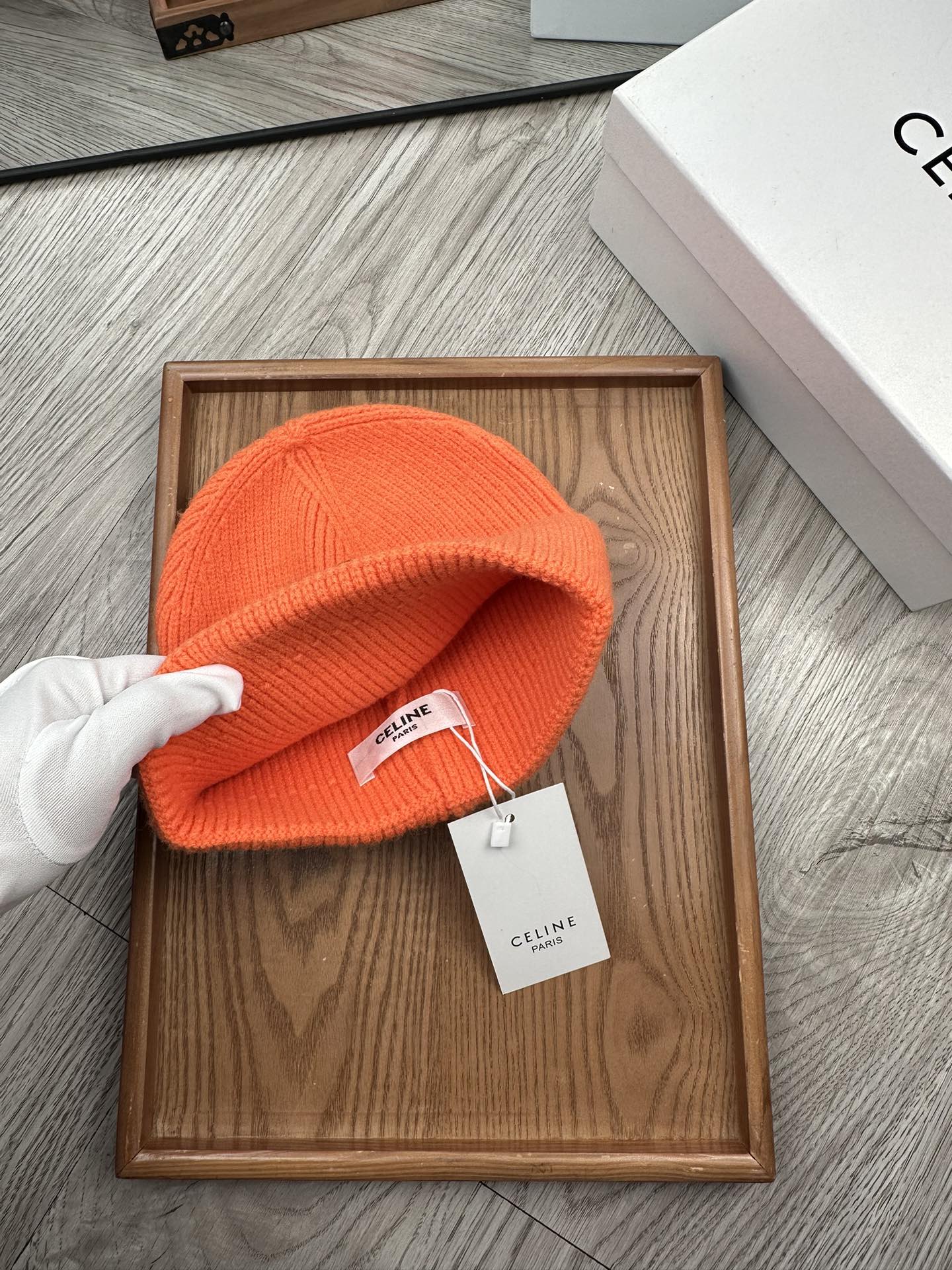 。赛琳。福利特惠！！【细毛线针织单帽】新款上架，特别实惠的一个系列帽子，面料：细毛线。密度紧致！毛线针织