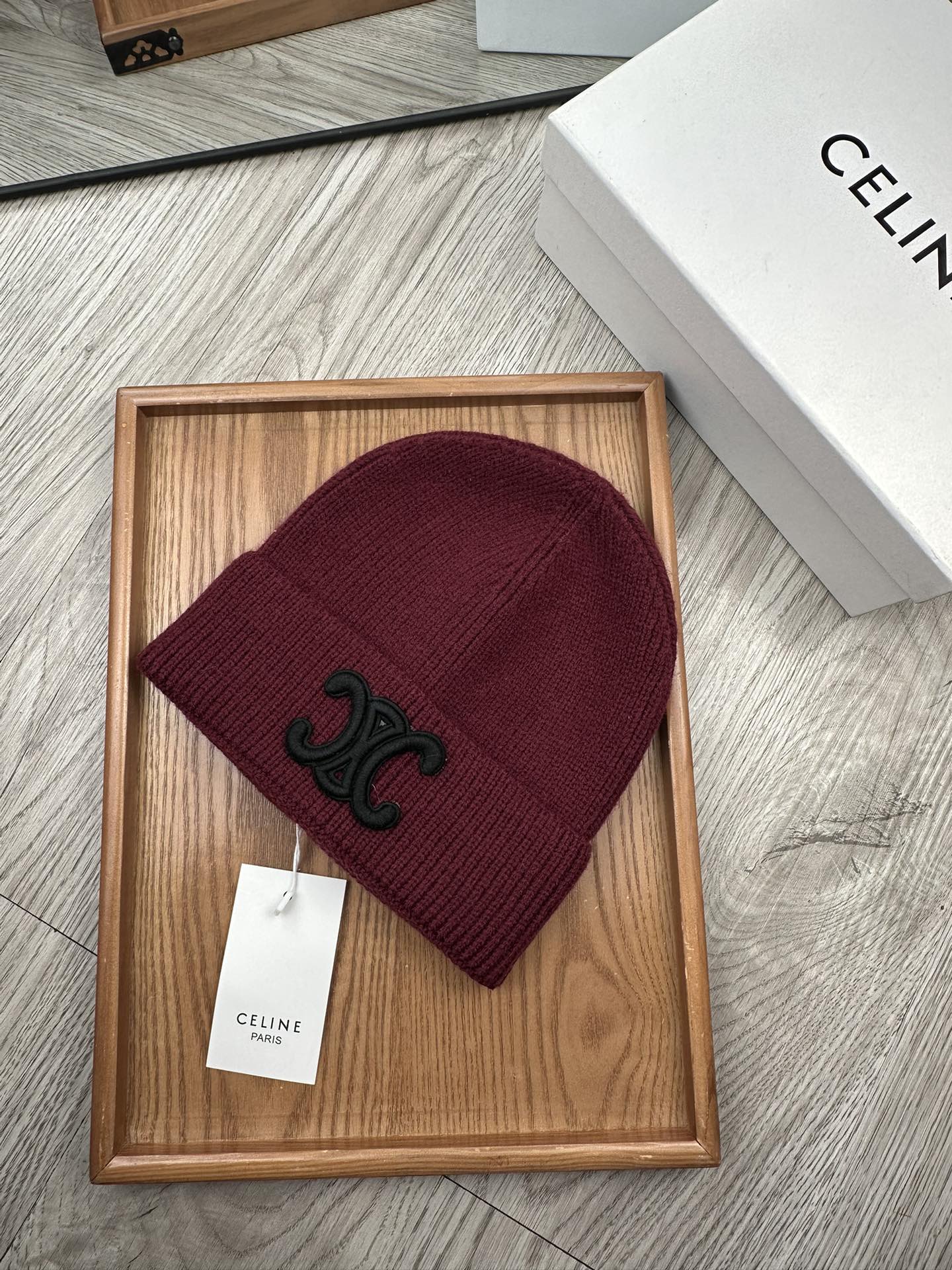 。赛琳。福利特惠！！【细毛线针织单帽】新款上架，特别实惠的一个系列帽子，面料：细毛线。密度紧致！毛线针织