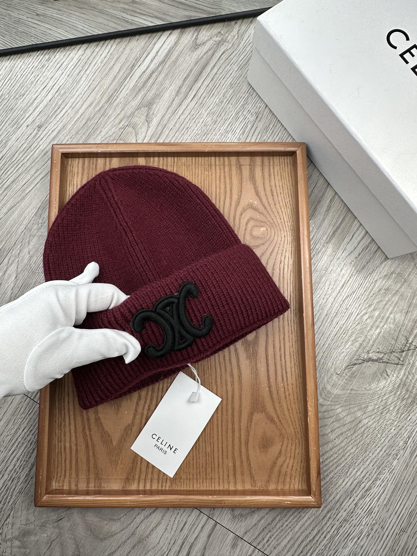 。赛琳。福利特惠！！【细毛线针织单帽】新款上架，特别实惠的一个系列帽子，面料：细毛线。密度紧致！毛线针织