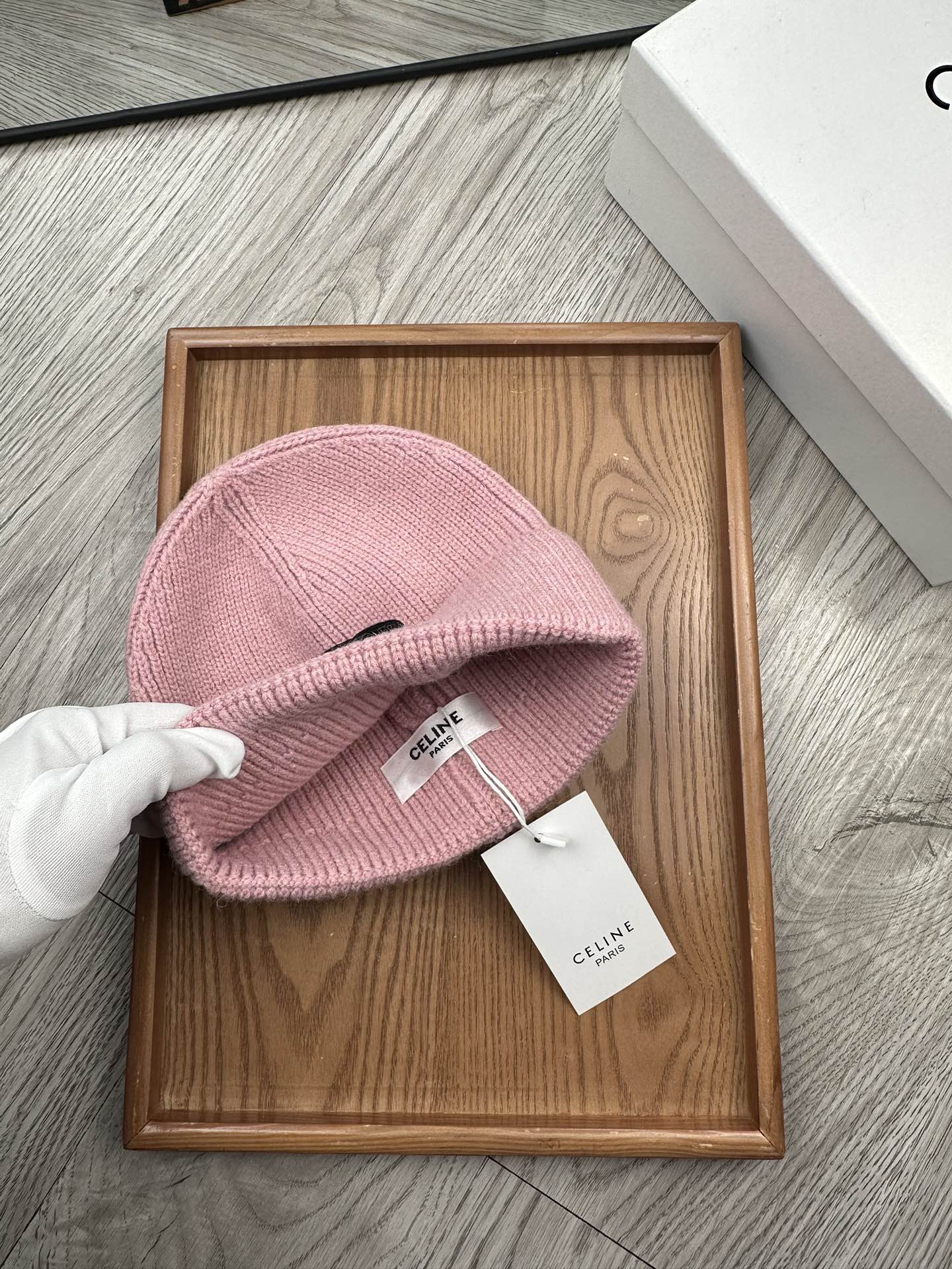 。赛琳。福利特惠！！【细毛线针织单帽】新款上架，特别实惠的一个系列帽子，面料：细毛线。密度紧致！毛线针织