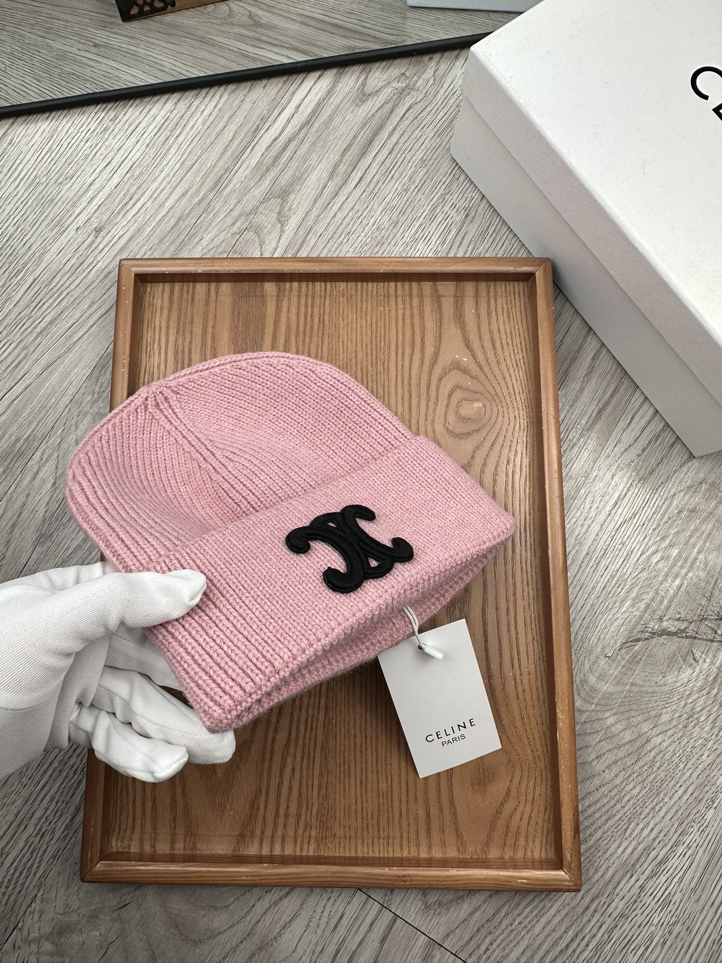 。赛琳。福利特惠！！【细毛线针织单帽】新款上架，特别实惠的一个系列帽子，面料：细毛线。密度紧致！毛线针织