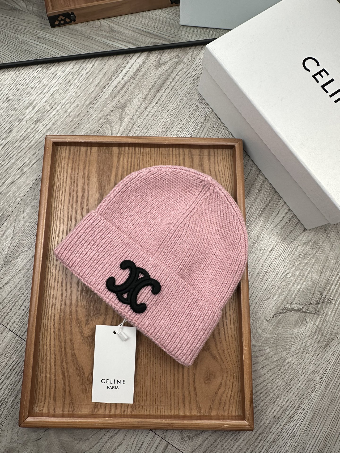 。赛琳。福利特惠！！【细毛线针织单帽】新款上架，特别实惠的一个系列帽子，面料：细毛线。密度紧致！毛线针织