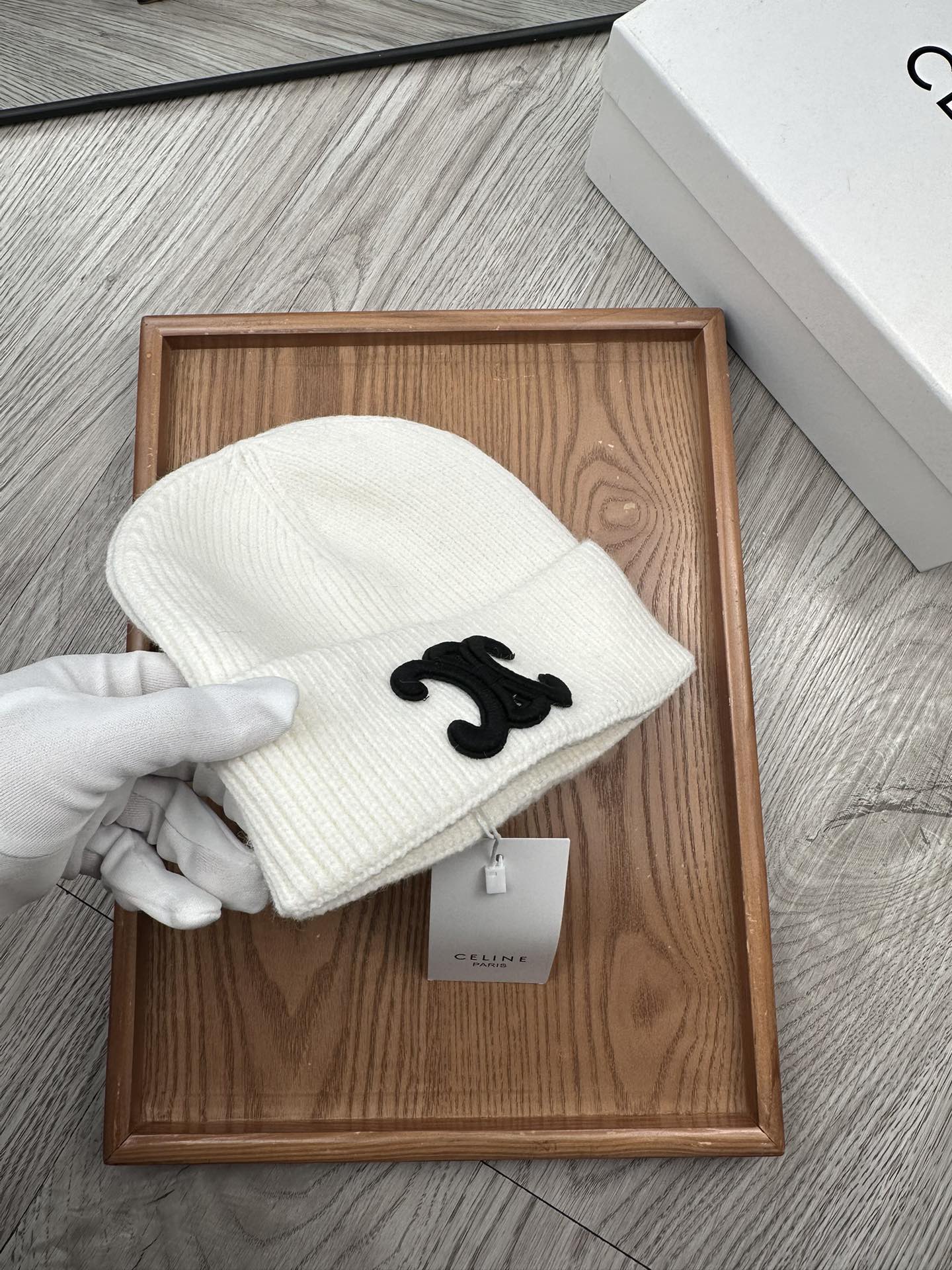 。赛琳。福利特惠！！【细毛线针织单帽】新款上架，特别实惠的一个系列帽子，面料：细毛线。密度紧致！毛线针织