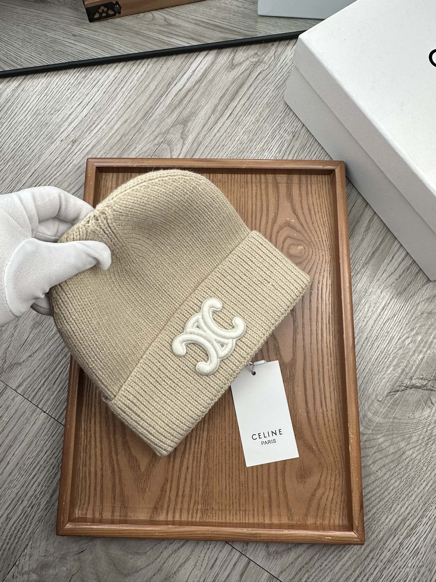 。赛琳。福利特惠！！【细毛线针织单帽】新款上架，特别实惠的一个系列帽子，面料：细毛线。密度紧致！毛线针织