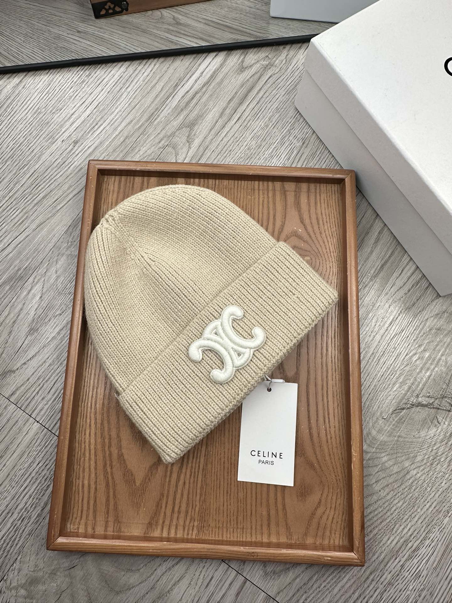 。赛琳。福利特惠！！【细毛线针织单帽】新款上架，特别实惠的一个系列帽子，面料：细毛线。密度紧致！毛线针织