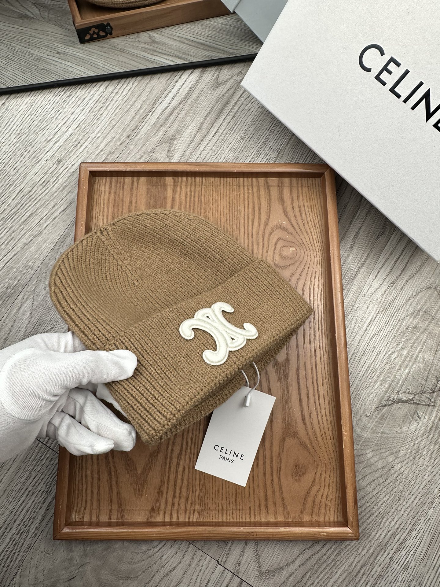 。赛琳。福利特惠！！【细毛线针织单帽】新款上架，特别实惠的一个系列帽子，面料：细毛线。密度紧致！毛线针织