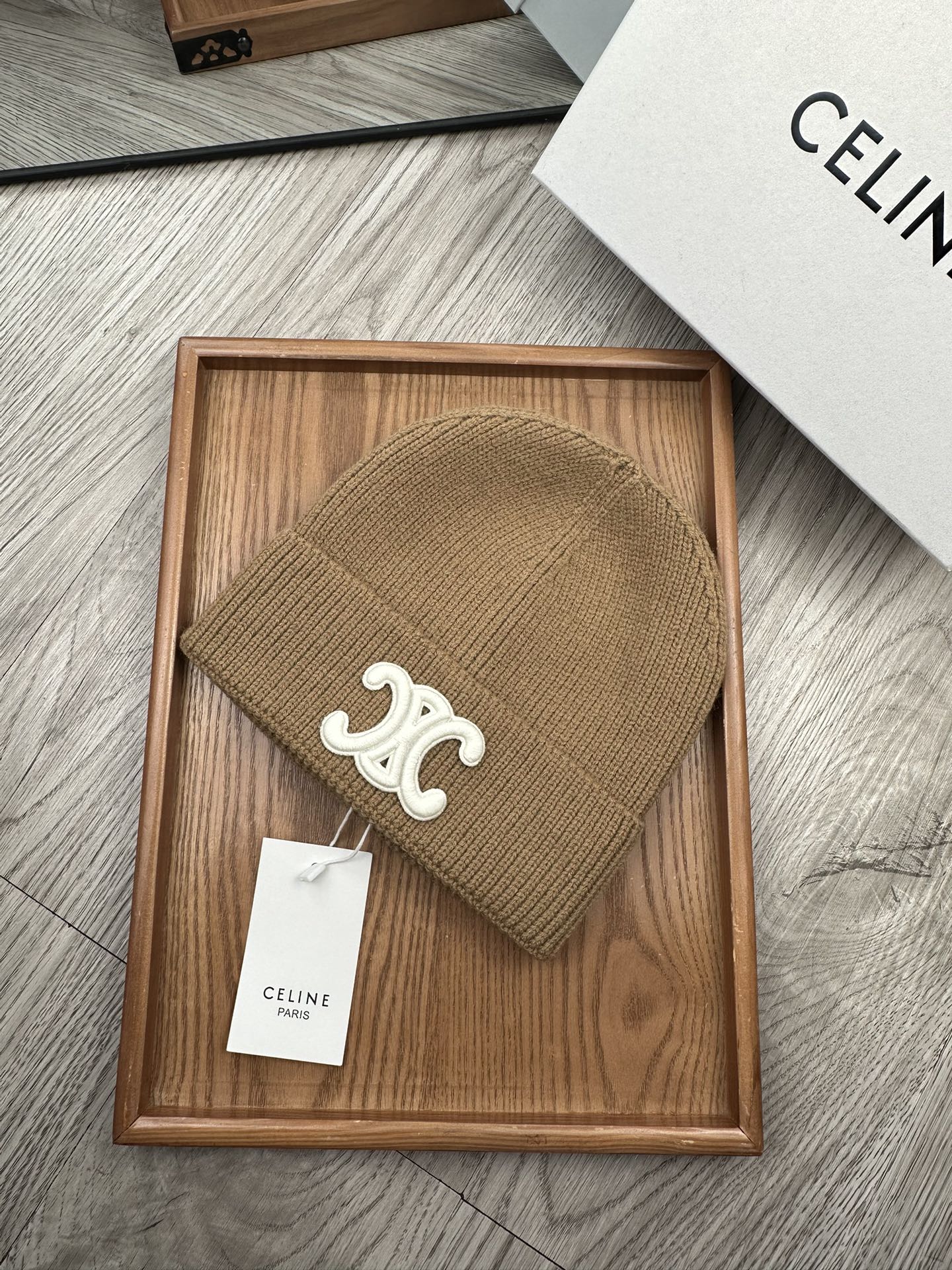 。赛琳。福利特惠！！【细毛线针织单帽】新款上架，特别实惠的一个系列帽子，面料：细毛线。密度紧致！毛线针织