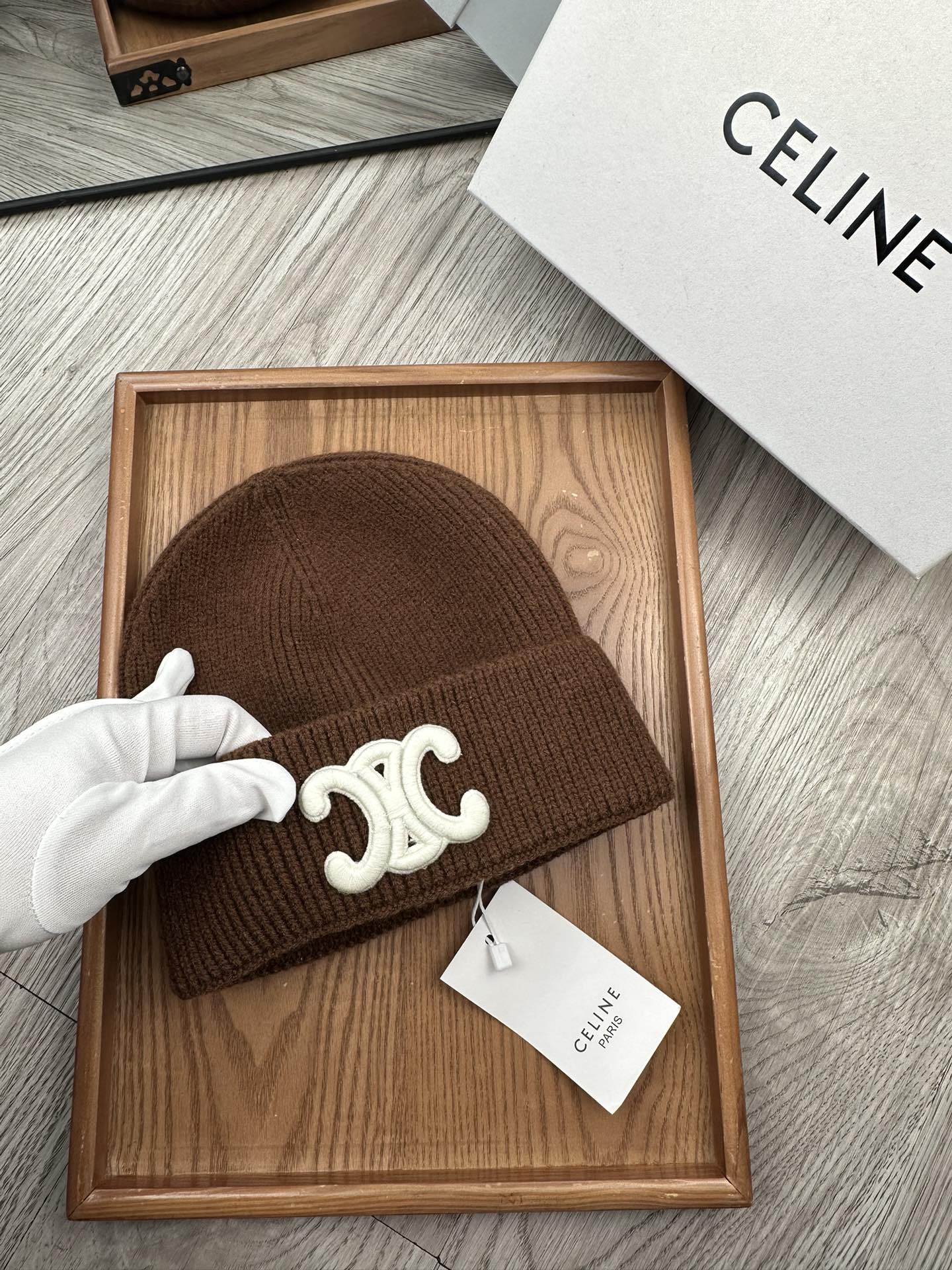 。赛琳。福利特惠！！【细毛线针织单帽】新款上架，特别实惠的一个系列帽子，面料：细毛线。密度紧致！毛线针织