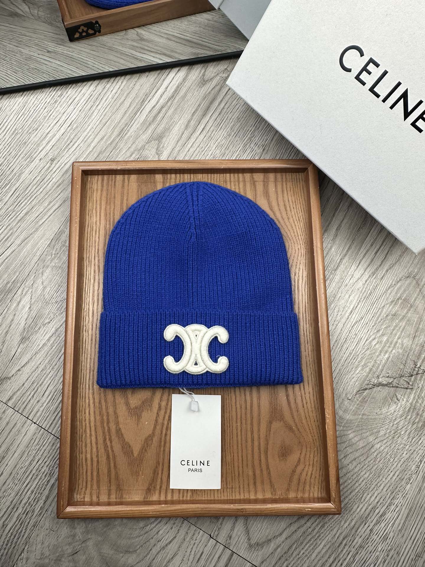 。赛琳。福利特惠！！【细毛线针织单帽】新款上架，特别实惠的一个系列帽子，面料：细毛线。密度紧致！毛线针织