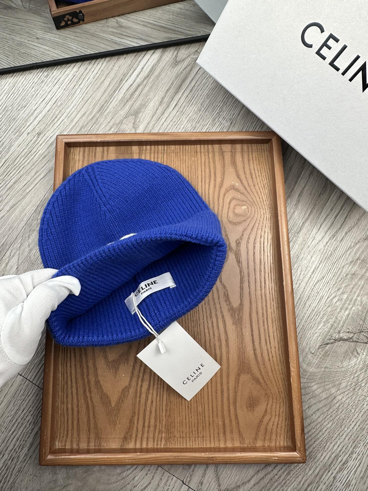 。赛琳。福利特惠！！【细毛线针织单帽】新款上架，特别实惠的一个系列帽子，面料：细毛线。密度紧致！毛线针织