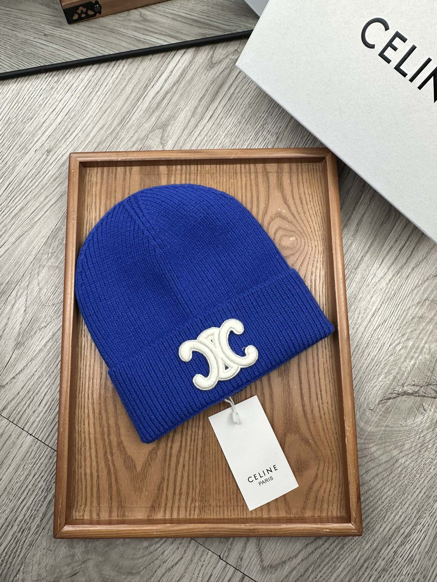 。赛琳。福利特惠！！【细毛线针织单帽】新款上架，特别实惠的一个系列帽子，面料：细毛线。密度紧致！毛线针织