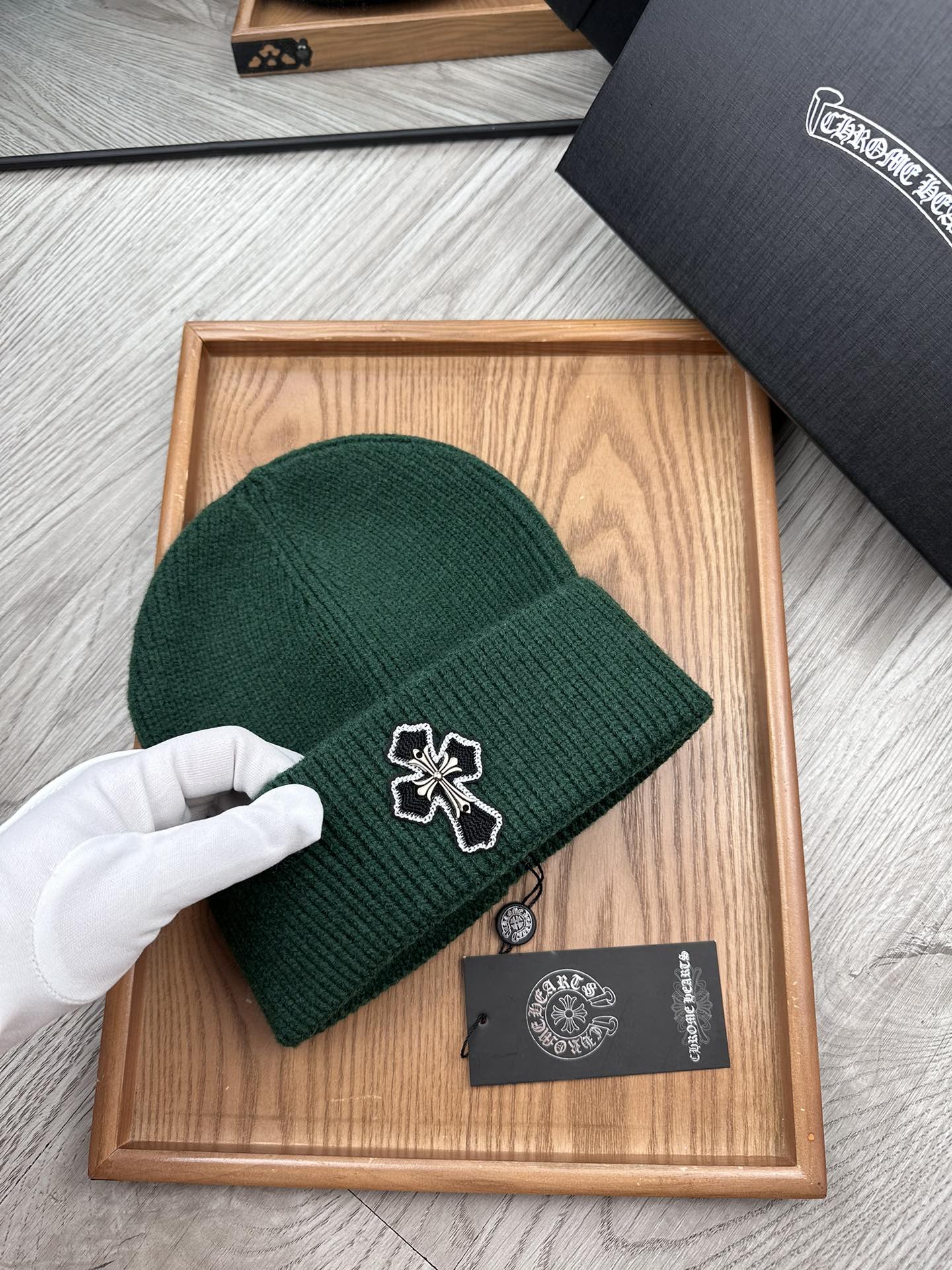 。克罗心。福利特惠！！【细毛线针织单帽】新款上架，特别实惠的一个系列帽子，面料：细毛线。密度紧致！毛线针