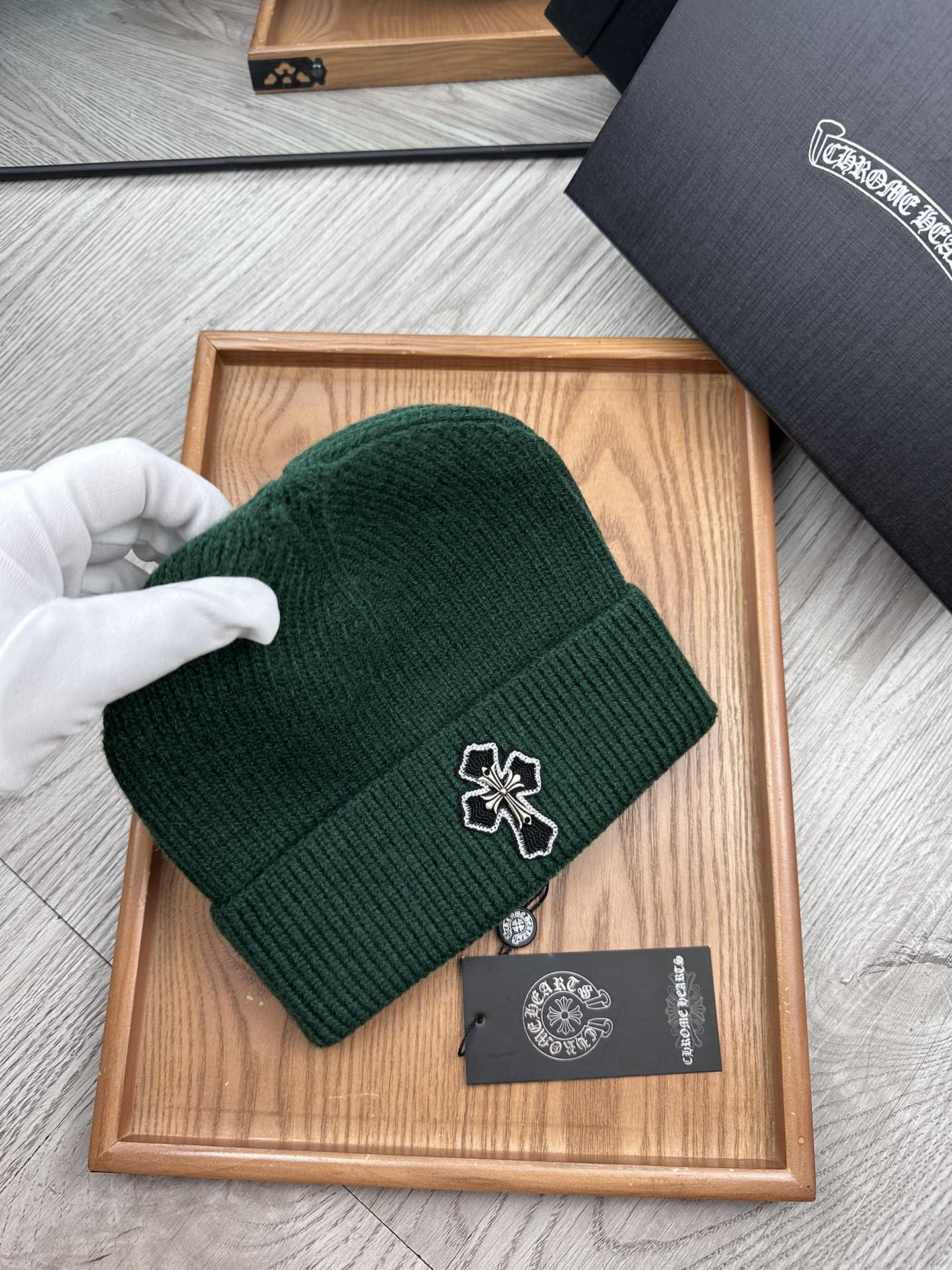 。克罗心。福利特惠！！【细毛线针织单帽】新款上架，特别实惠的一个系列帽子，面料：细毛线。密度紧致！毛线针