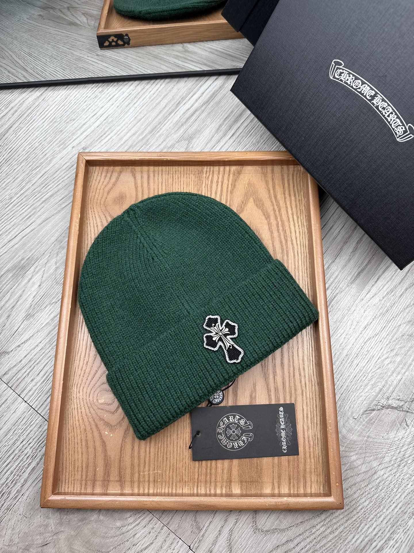 。克罗心。福利特惠！！【细毛线针织单帽】新款上架，特别实惠的一个系列帽子，面料：细毛线。密度紧致！毛线针