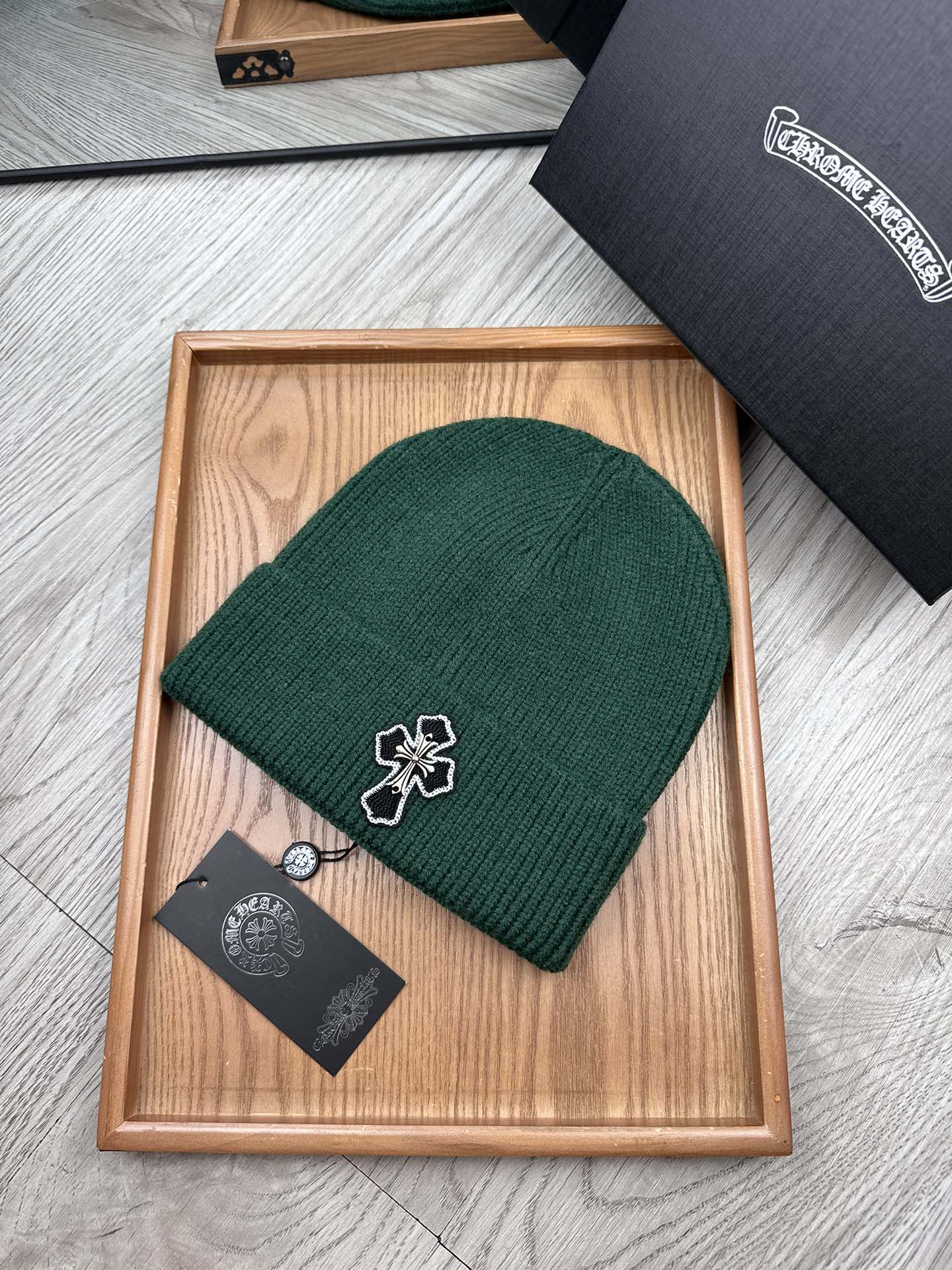 。克罗心。福利特惠！！【细毛线针织单帽】新款上架，特别实惠的一个系列帽子，面料：细毛线。密度紧致！毛线针