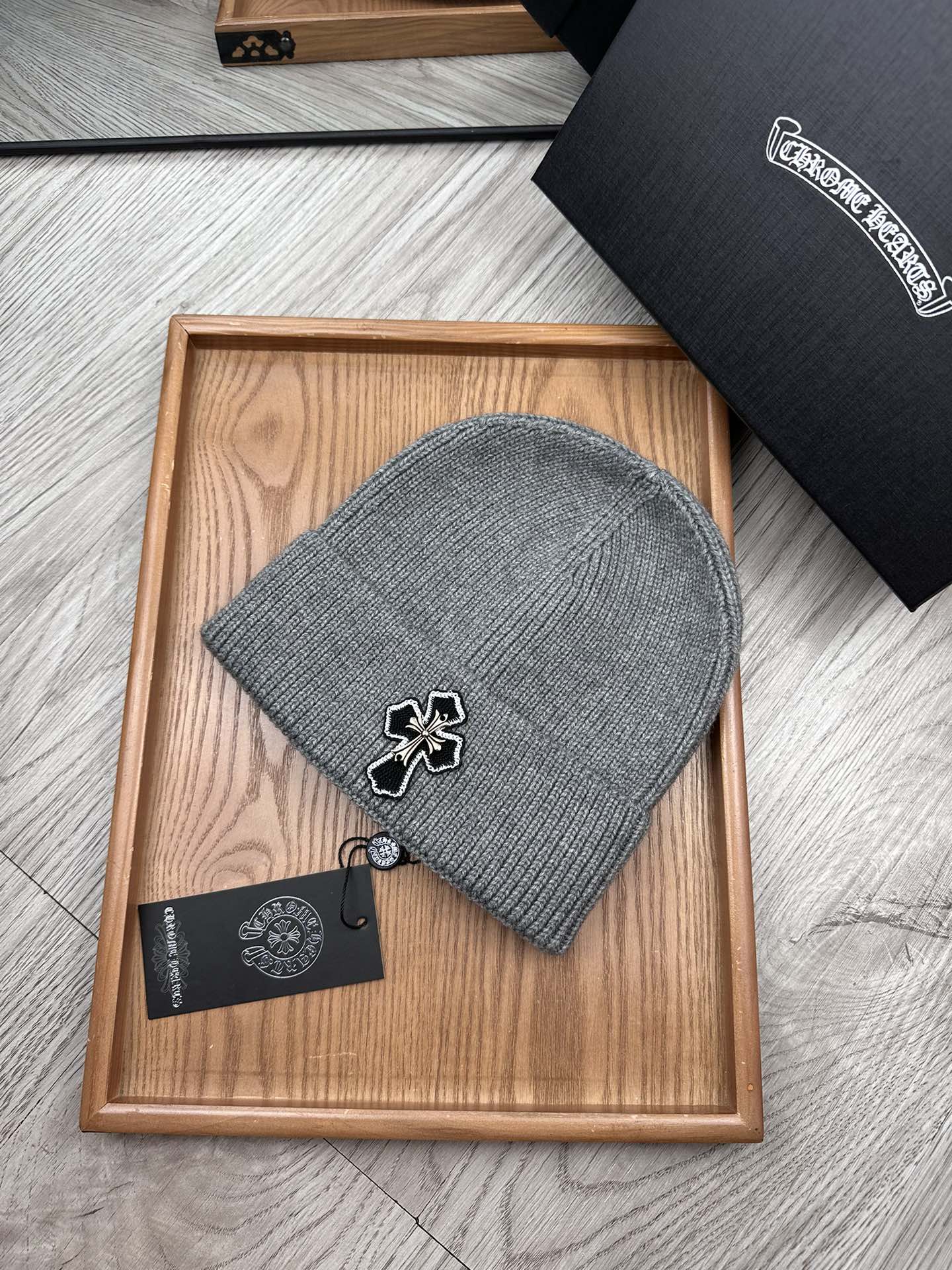 。克罗心。福利特惠！！【细毛线针织单帽】新款上架，特别实惠的一个系列帽子，面料：细毛线。密度紧致！毛线针