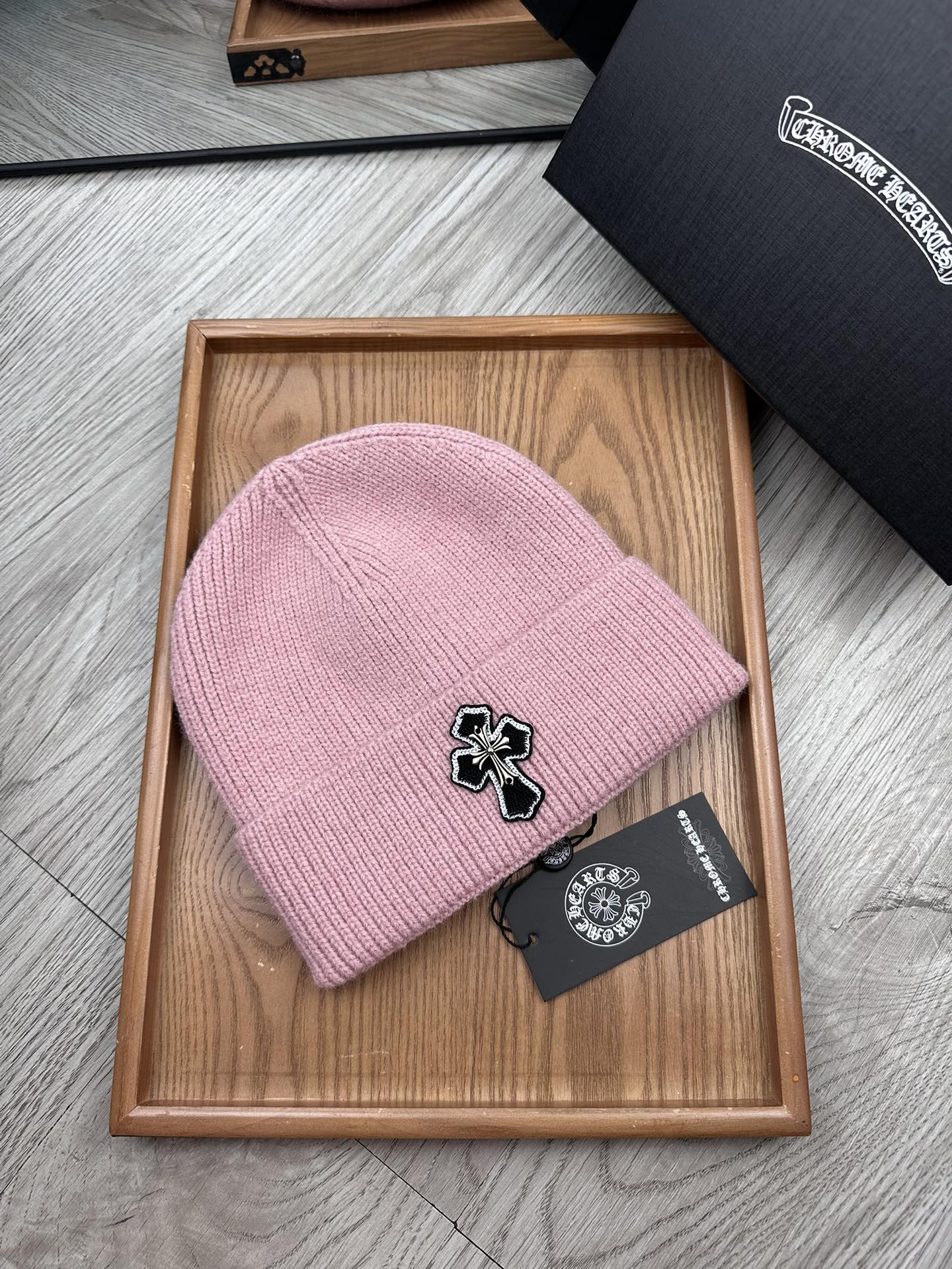 。克罗心。福利特惠！！【细毛线针织单帽】新款上架，特别实惠的一个系列帽子，面料：细毛线。密度紧致！毛线针