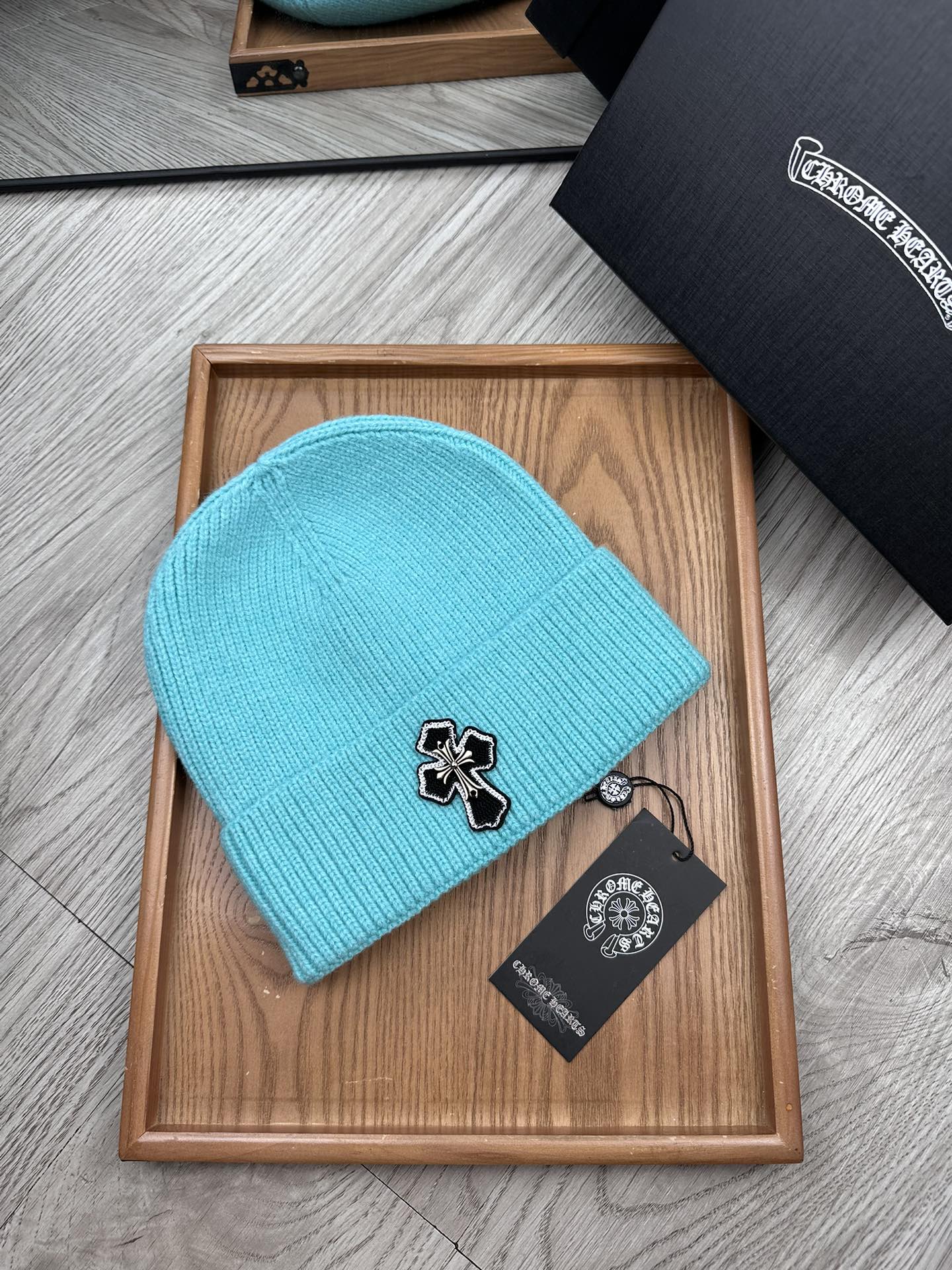 。克罗心。福利特惠！！【细毛线针织单帽】新款上架，特别实惠的一个系列帽子，面料：细毛线。密度紧致！毛线针