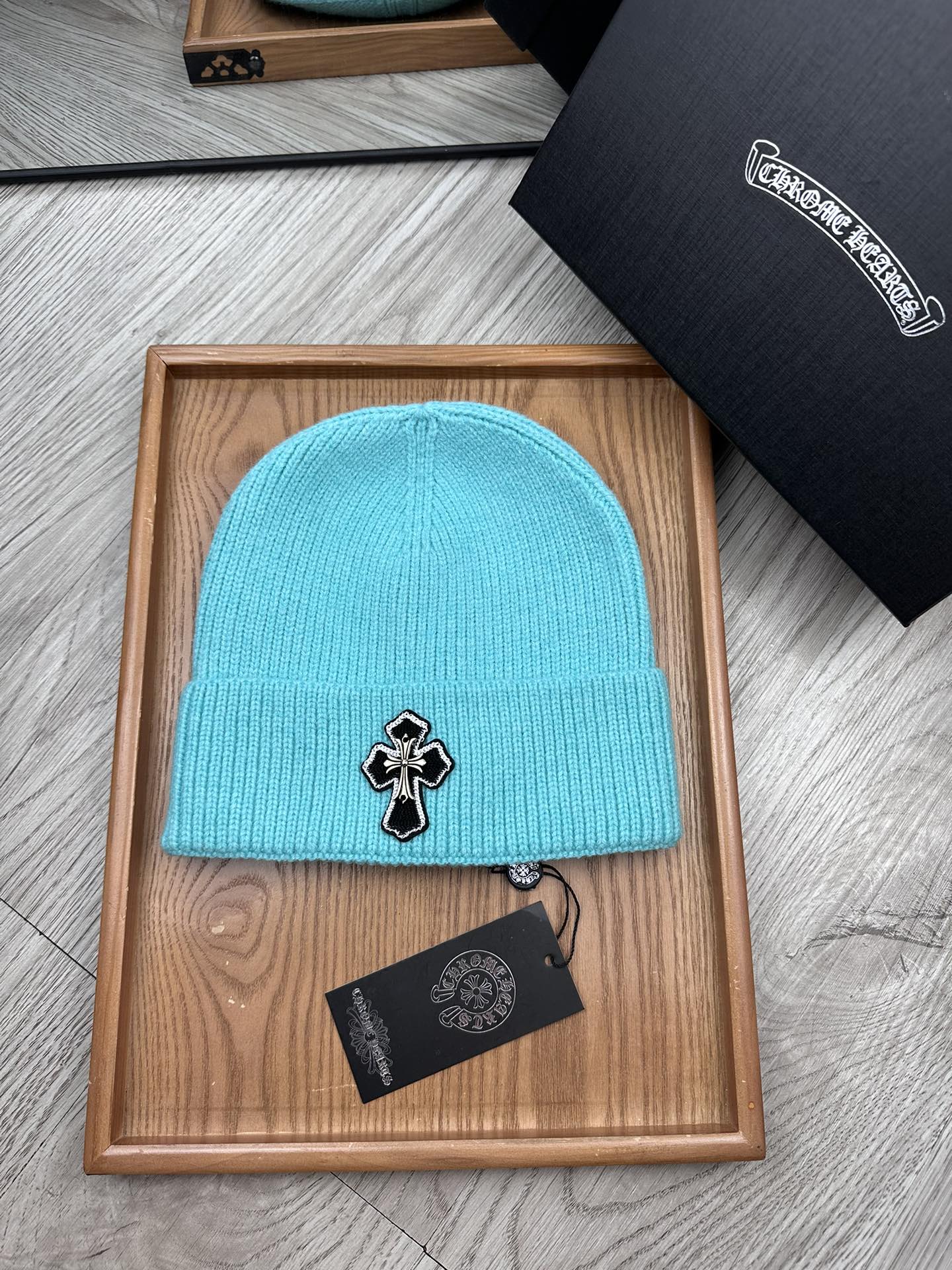 。克罗心。福利特惠！！【细毛线针织单帽】新款上架，特别实惠的一个系列帽子，面料：细毛线。密度紧致！毛线针