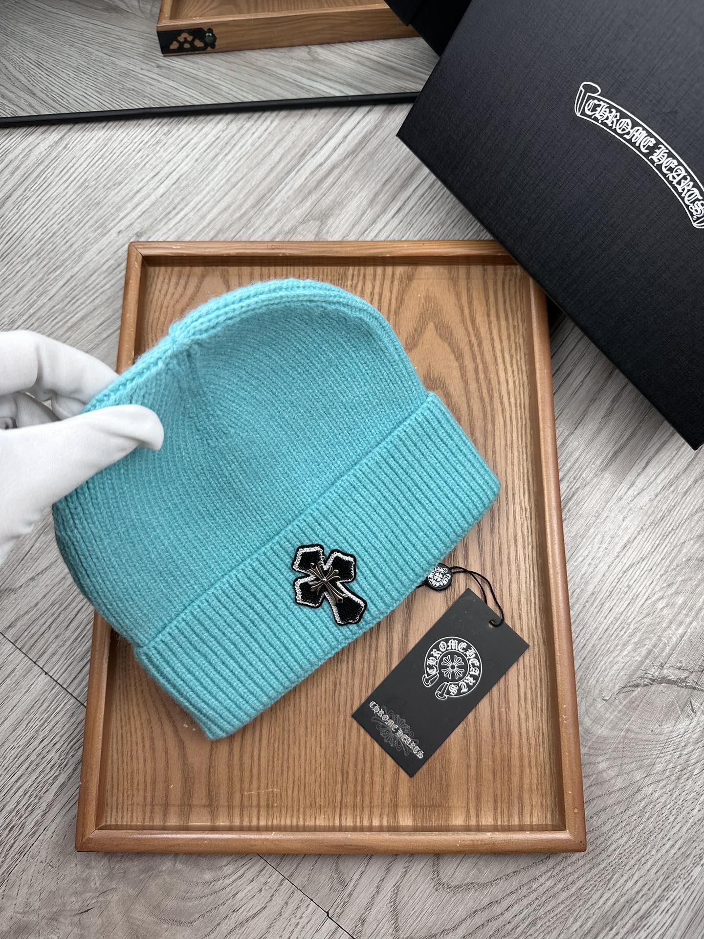 。克罗心。福利特惠！！【细毛线针织单帽】新款上架，特别实惠的一个系列帽子，面料：细毛线。密度紧致！毛线针