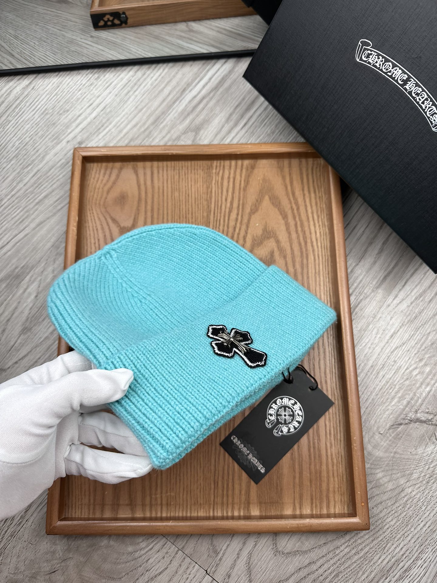 。克罗心。福利特惠！！【细毛线针织单帽】新款上架，特别实惠的一个系列帽子，面料：细毛线。密度紧致！毛线针