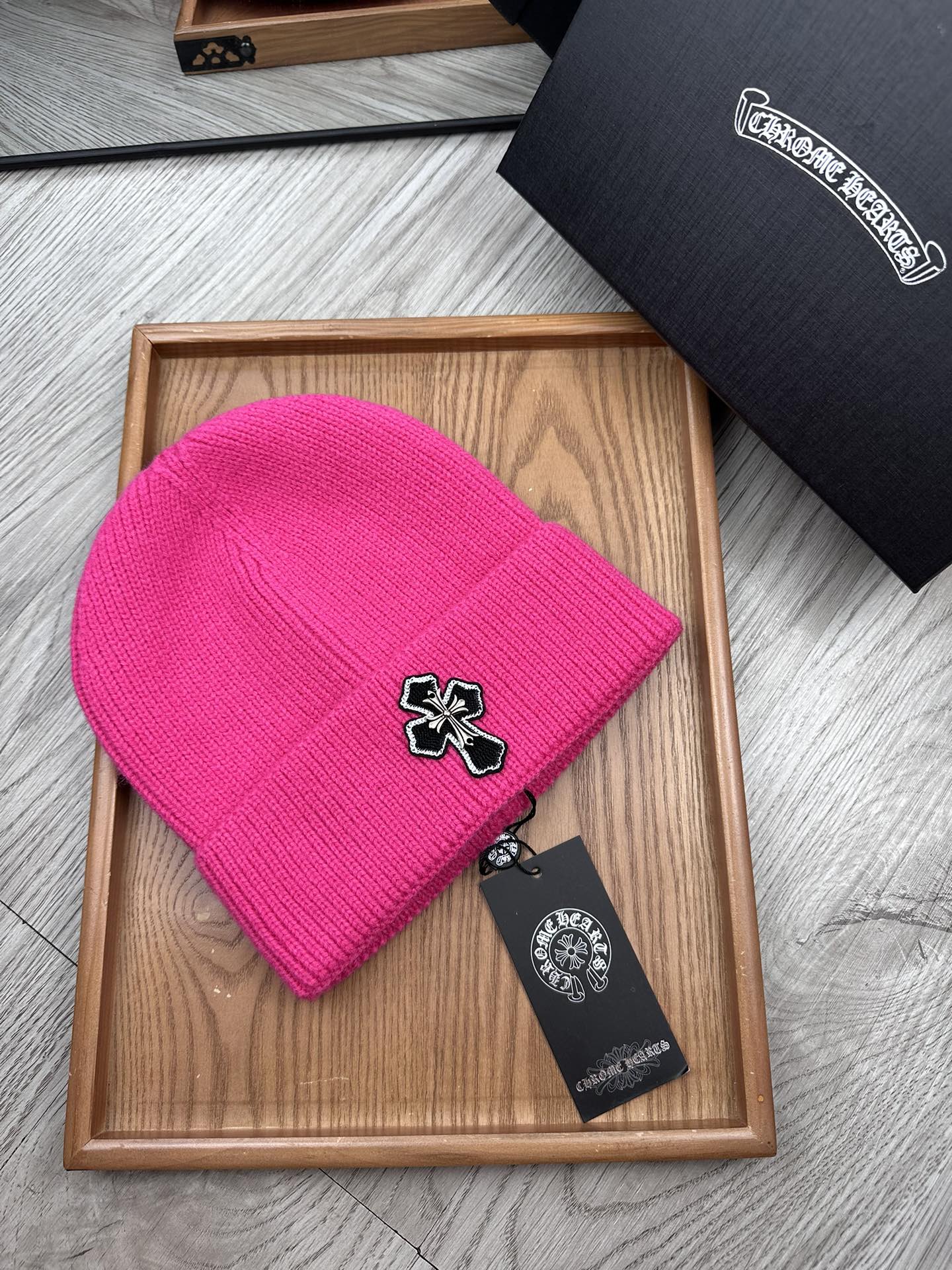 。克罗心。福利特惠！！【细毛线针织单帽】新款上架，特别实惠的一个系列帽子，面料：细毛线。密度紧致！毛线针