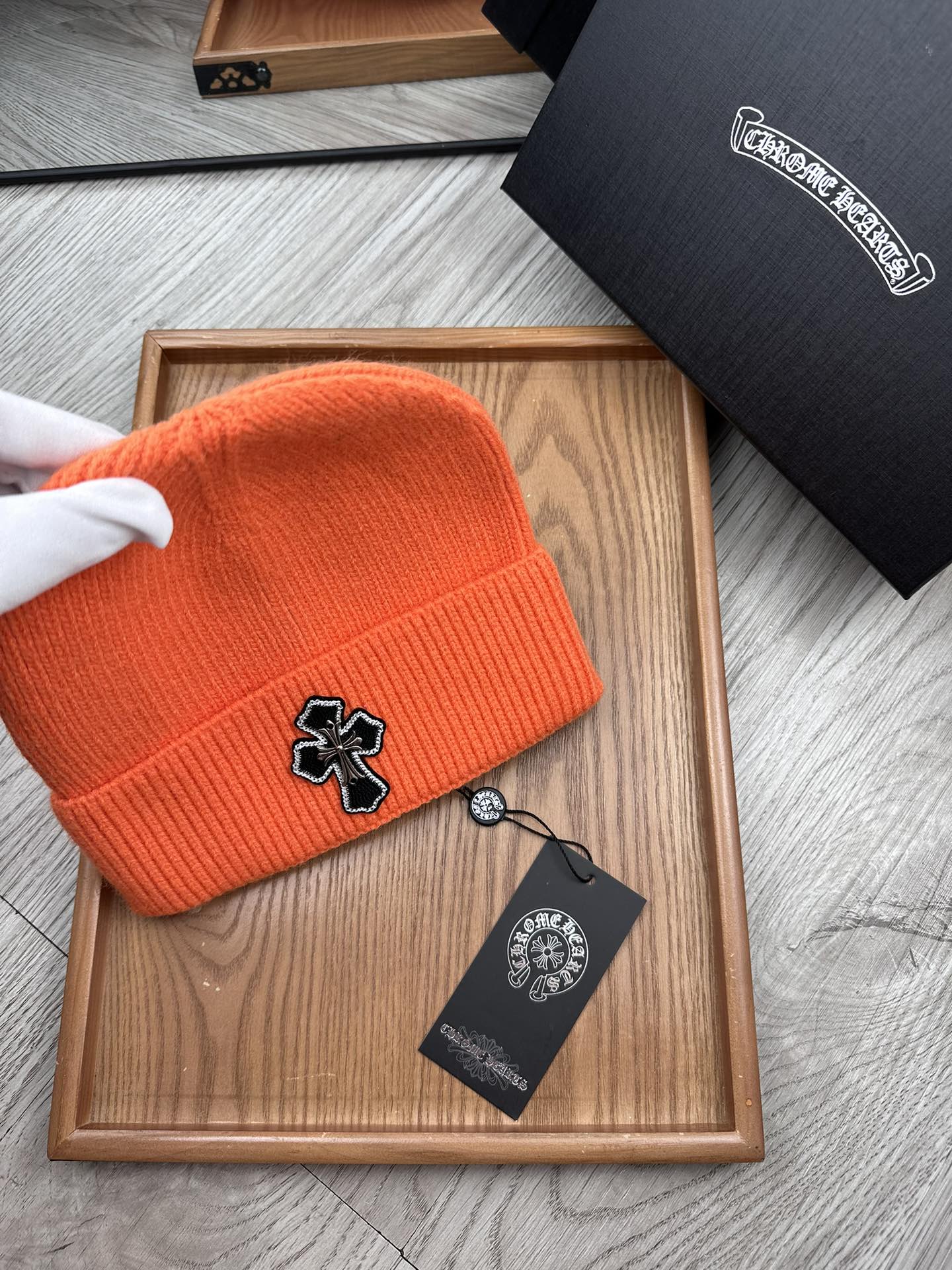 。克罗心。福利特惠！！【细毛线针织单帽】新款上架，特别实惠的一个系列帽子，面料：细毛线。密度紧致！毛线针