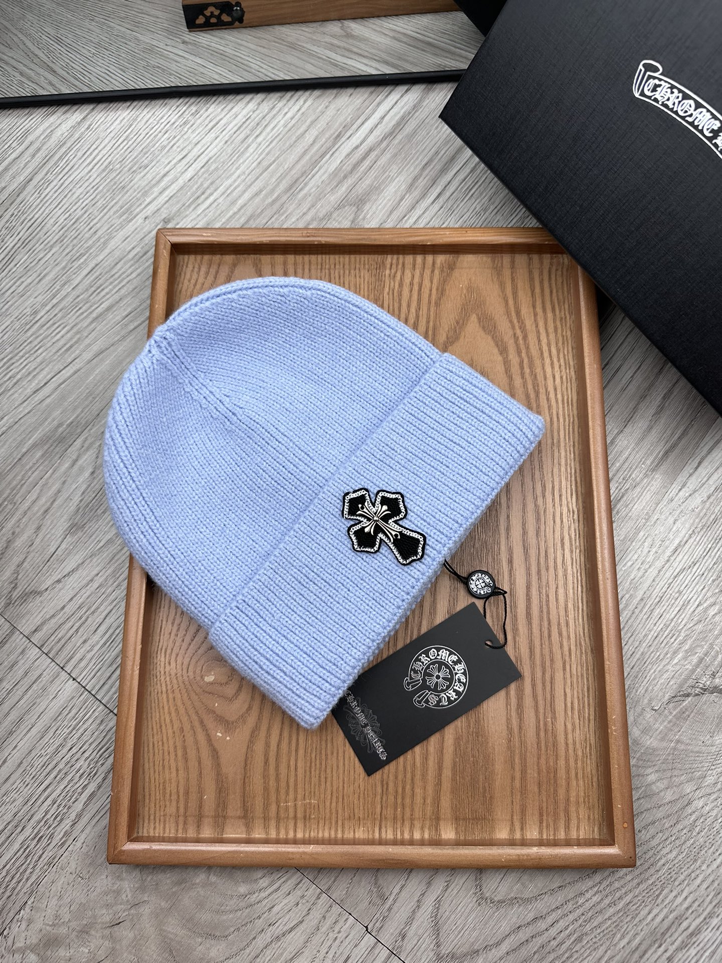 。克罗心。福利特惠！！【细毛线针织单帽】新款上架，特别实惠的一个系列帽子，面料：细毛线。密度紧致！毛线针