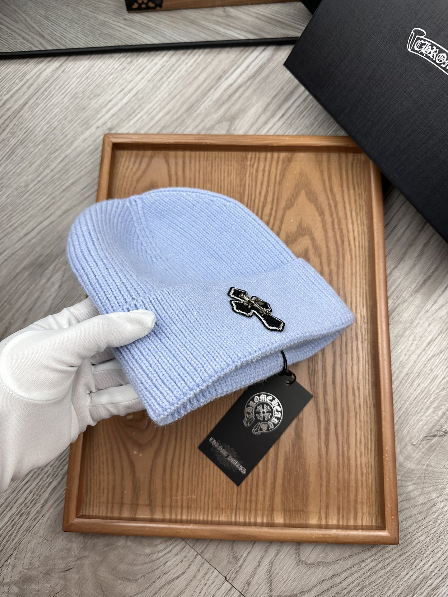 。克罗心。福利特惠！！【细毛线针织单帽】新款上架，特别实惠的一个系列帽子，面料：细毛线。密度紧致！毛线针