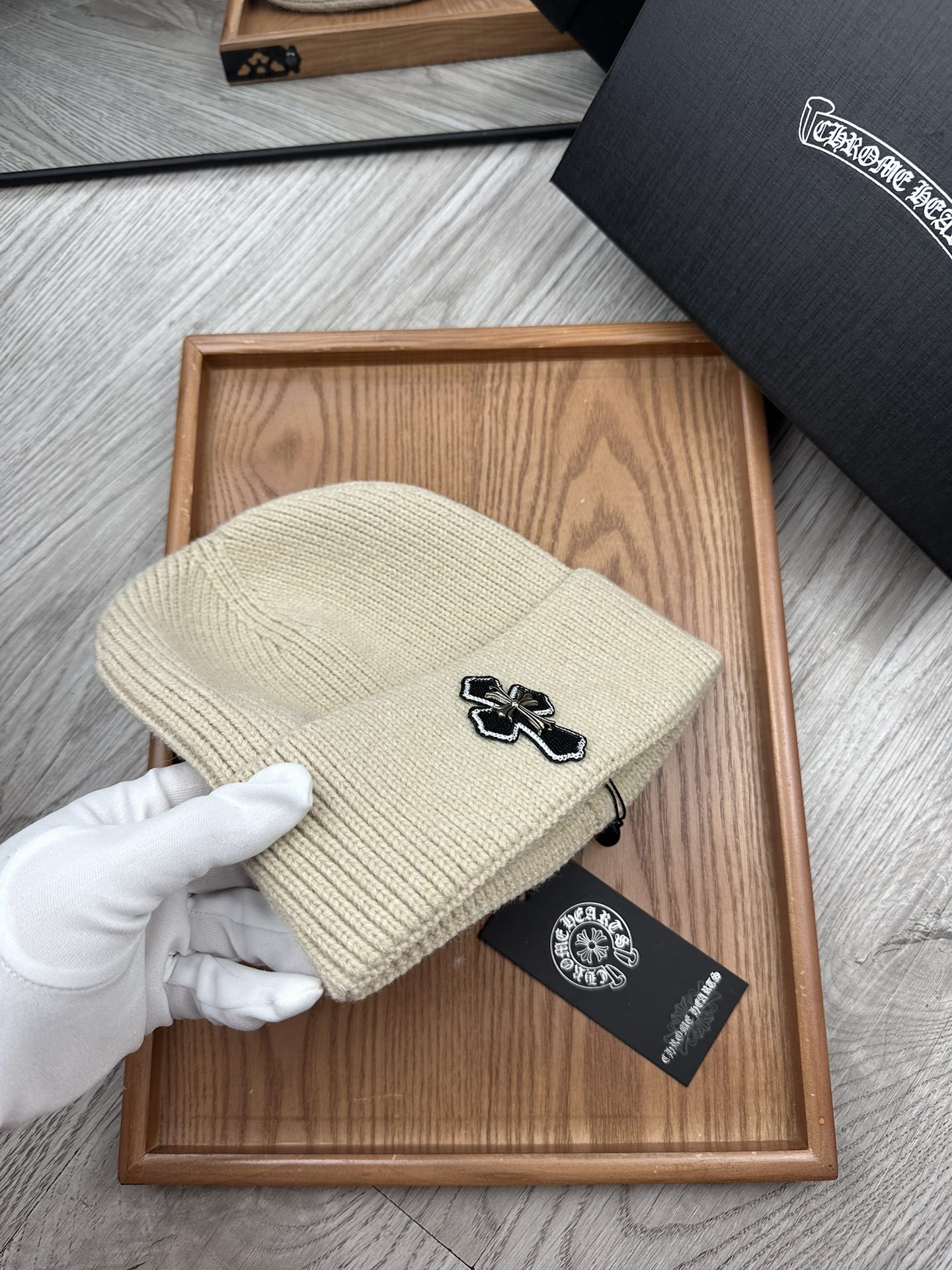 。克罗心。福利特惠！！【细毛线针织单帽】新款上架，特别实惠的一个系列帽子，面料：细毛线。密度紧致！毛线针