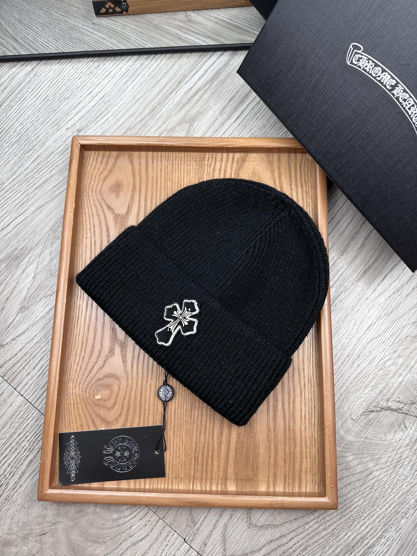 。克罗心。福利特惠！！【细毛线针织单帽】新款上架，特别实惠的一个系列帽子，面料：细毛线。密度紧致！毛线针