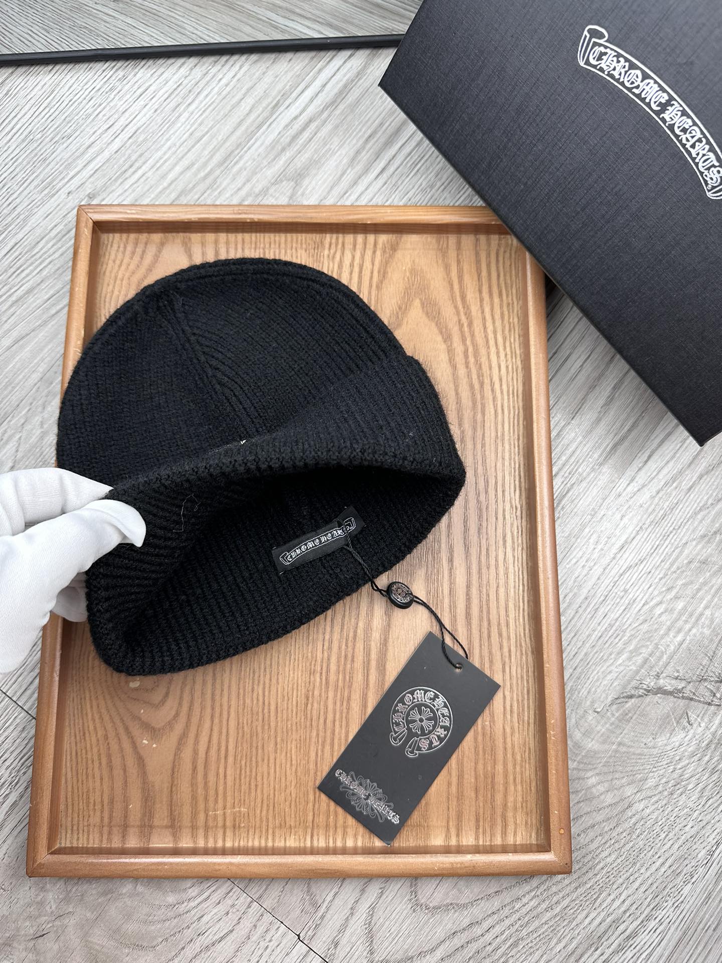 。克罗心。福利特惠！！【细毛线针织单帽】新款上架，特别实惠的一个系列帽子，面料：细毛线。密度紧致！毛线针