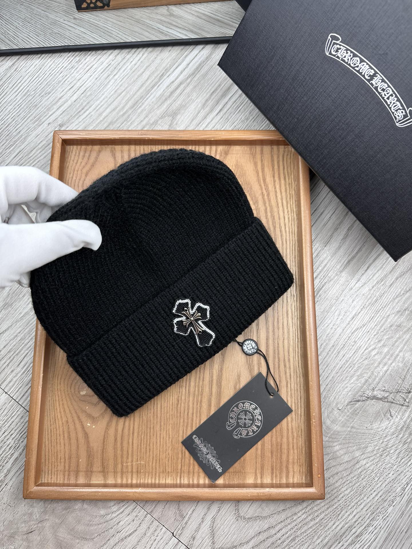 。克罗心。福利特惠！！【细毛线针织单帽】新款上架，特别实惠的一个系列帽子，面料：细毛线。密度紧致！毛线针