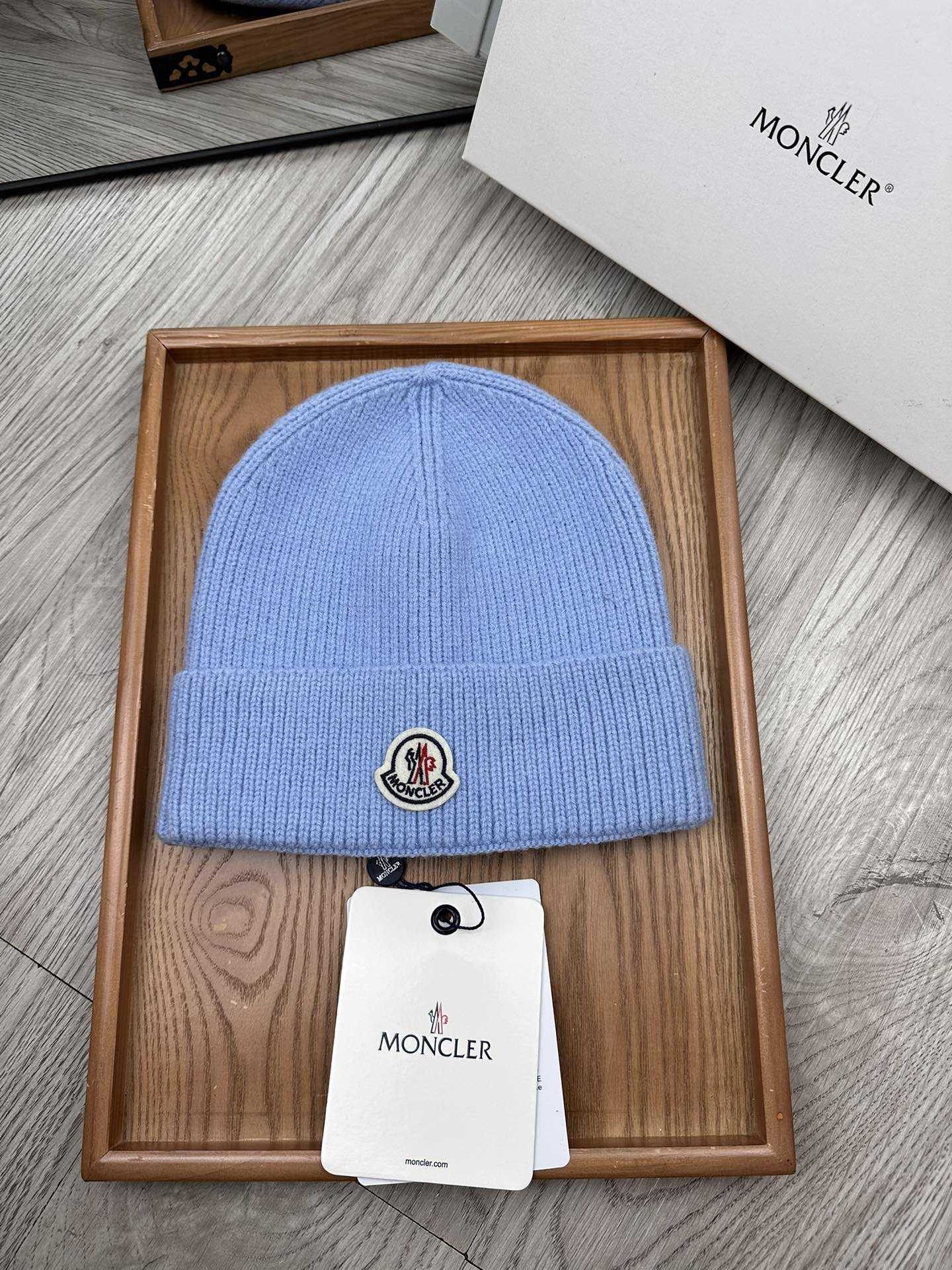 。蒙口。福利特惠！！【细毛线针织单帽】新款上架，特别实惠的一个系列帽子，面料：细毛线。密度紧致！毛线针织