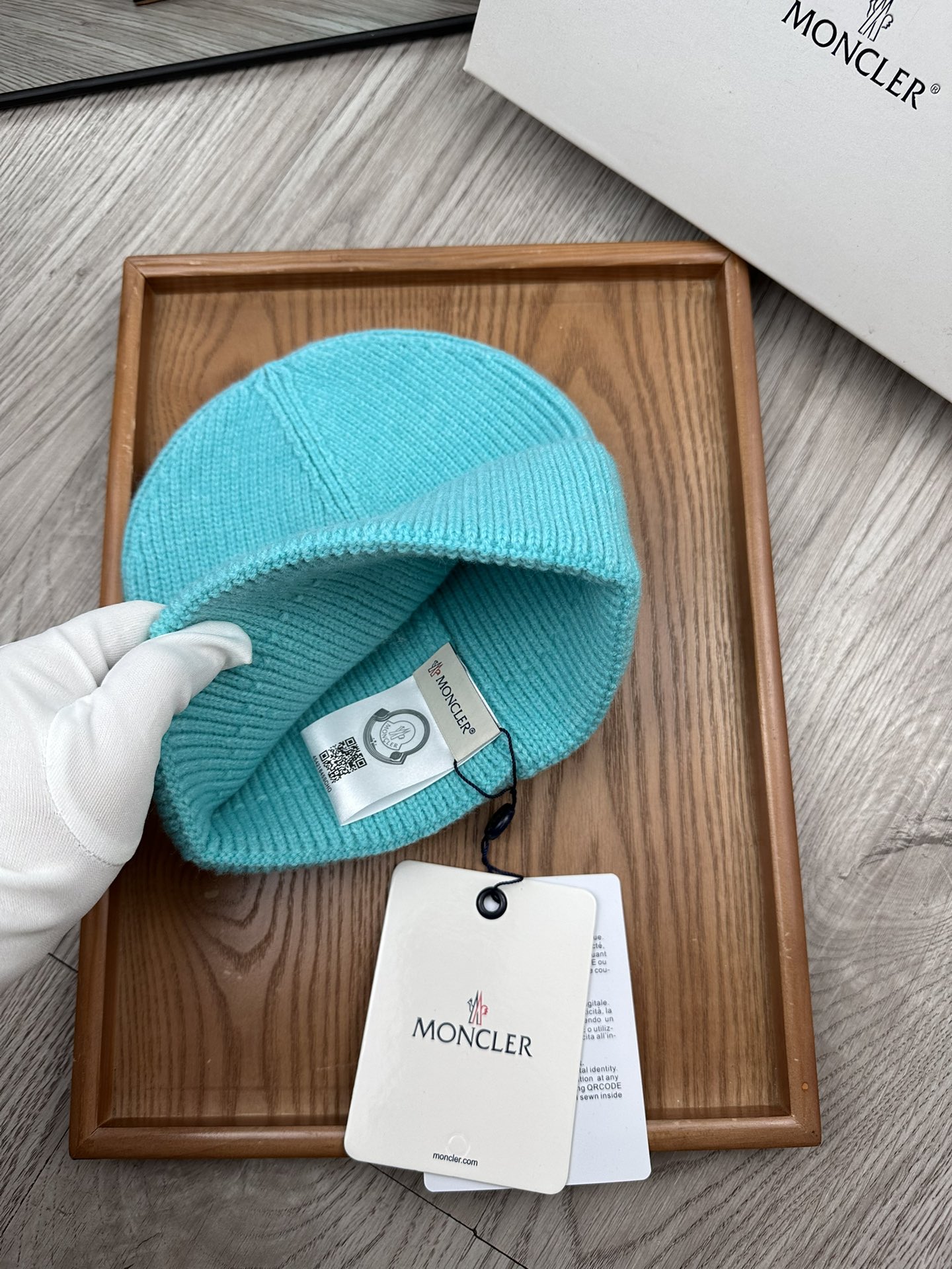 。蒙口。福利特惠！！【细毛线针织单帽】新款上架，特别实惠的一个系列帽子，面料：细毛线。密度紧致！毛线针织