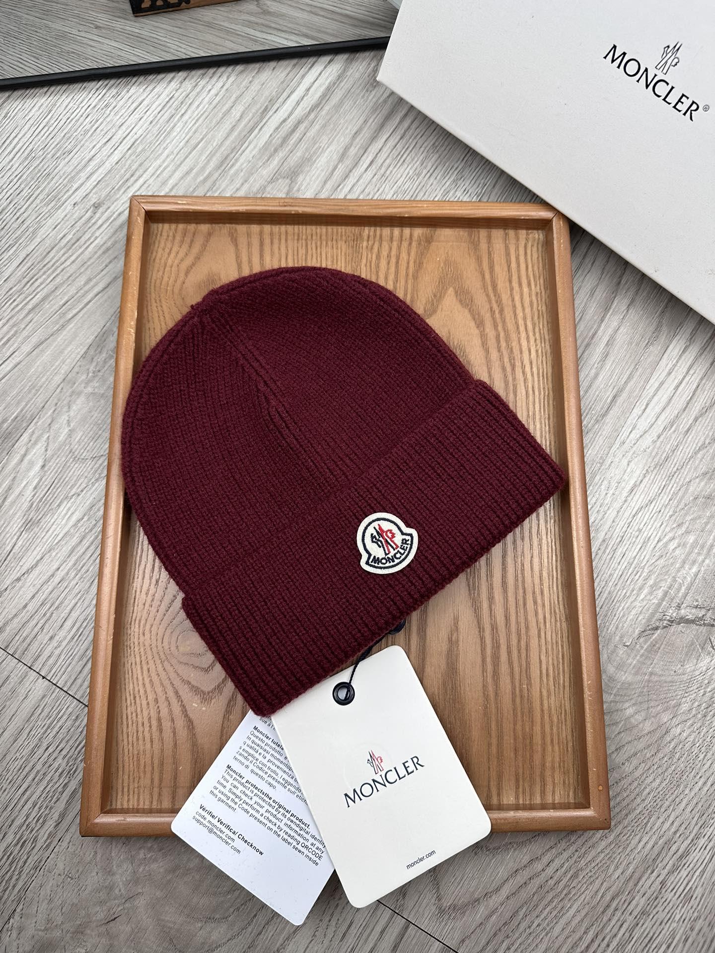 。蒙口。福利特惠！！【细毛线针织单帽】新款上架，特别实惠的一个系列帽子，面料：细毛线。密度紧致！毛线针织