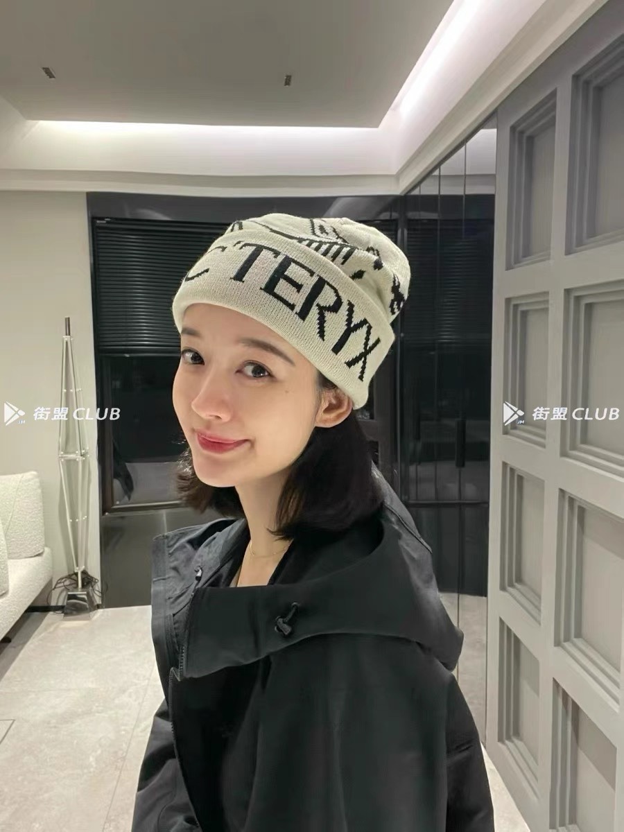 。始祖鸟。福利特惠！！【细毛线针织单帽】新款上架，特别实惠的一个系列帽子，面料：细毛线。密度紧致！毛线针