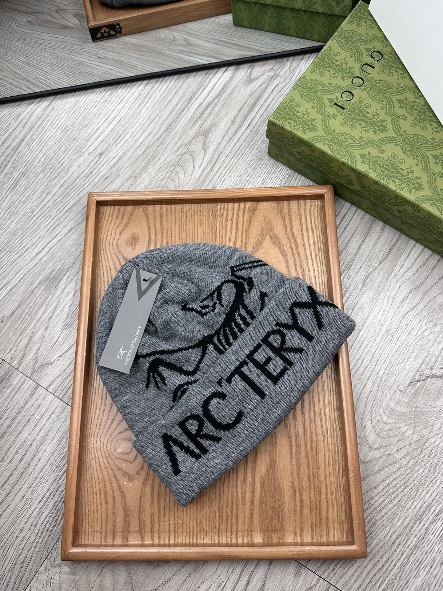 。始祖鸟。福利特惠！！【细毛线针织单帽】新款上架，特别实惠的一个系列帽子，面料：细毛线。密度紧致！毛线针