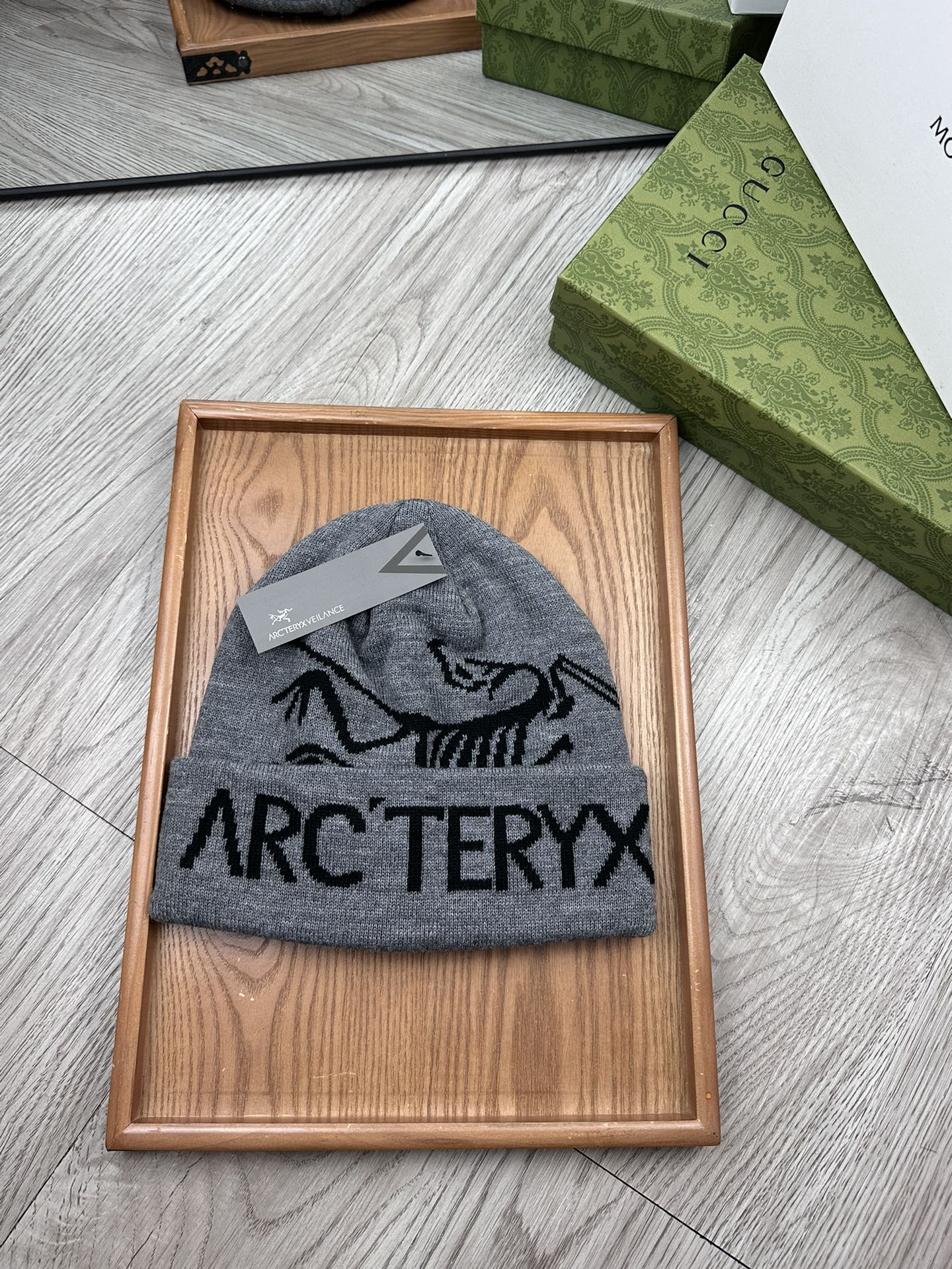 。始祖鸟。福利特惠！！【细毛线针织单帽】新款上架，特别实惠的一个系列帽子，面料：细毛线。密度紧致！毛线针