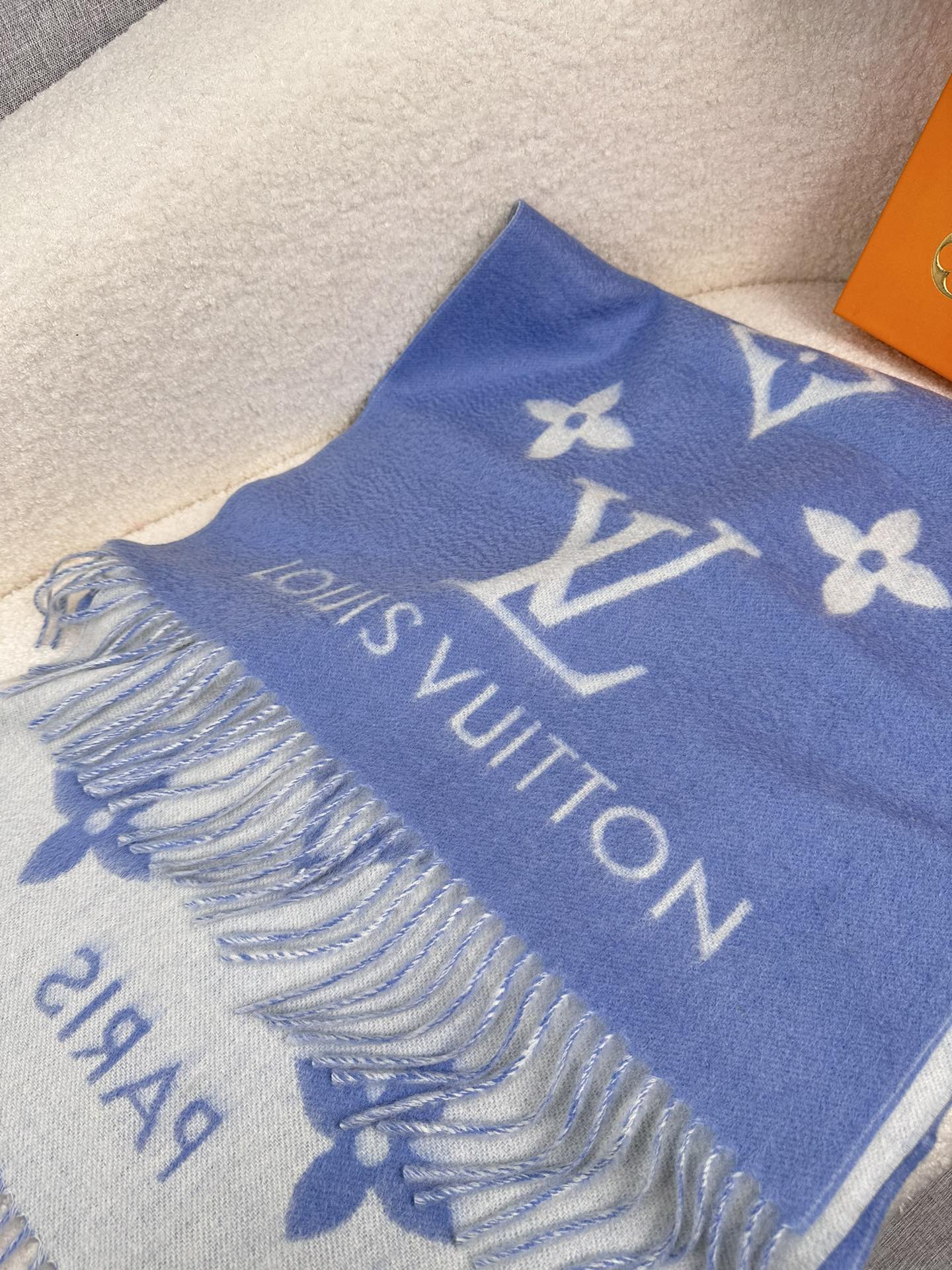 ￥。Louis Vitton。【酒红色】霍思燕同款披肩围巾两用！！驴家经典之作！欧美中东国际各大名模女星