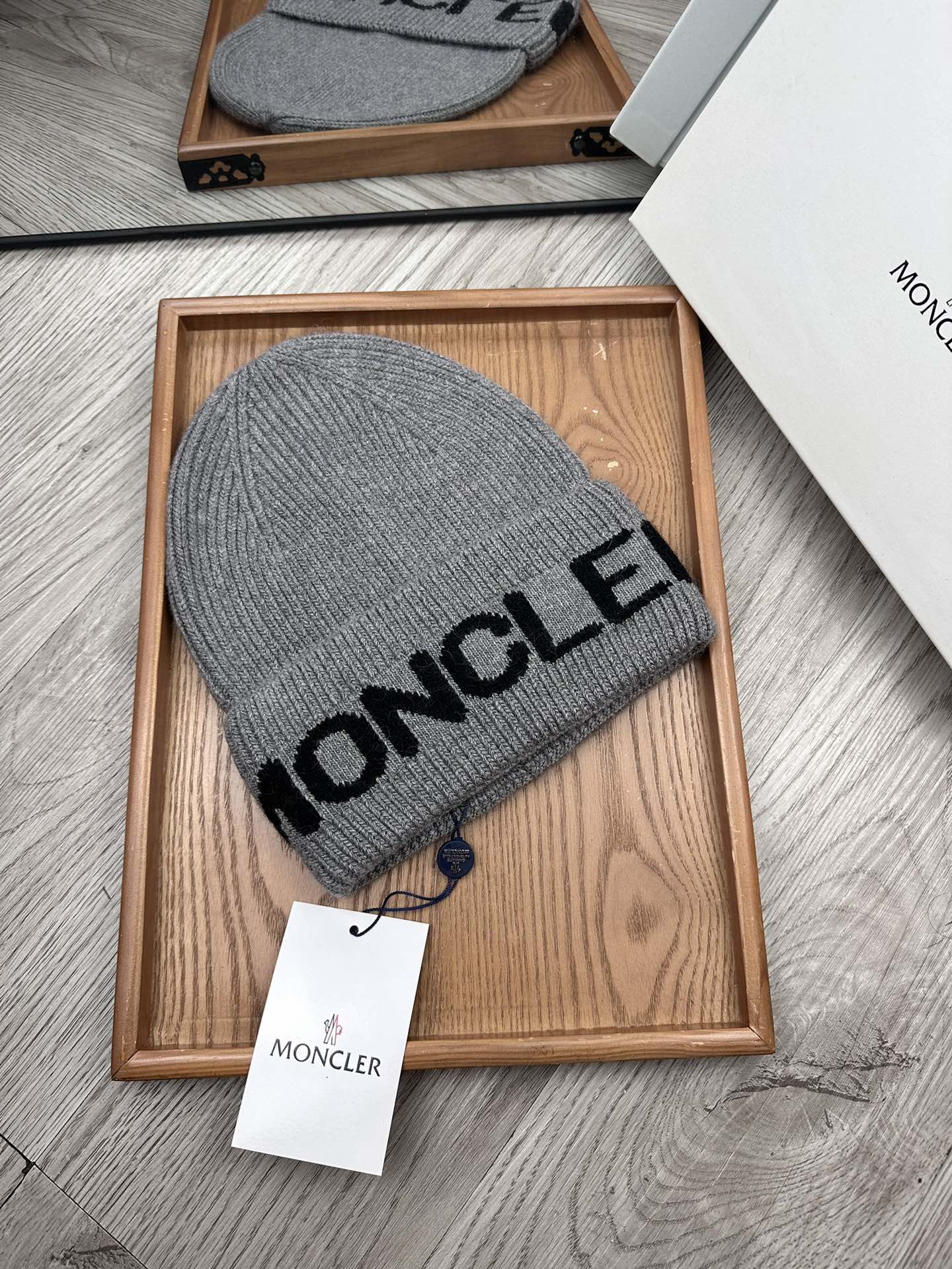 🌹。蒙口。【羊毛单帽】客供小羊毛！珍贵典藏的灵魂帽子！客供色纱.每个颜色都非常好看！经典！手感软腻.70