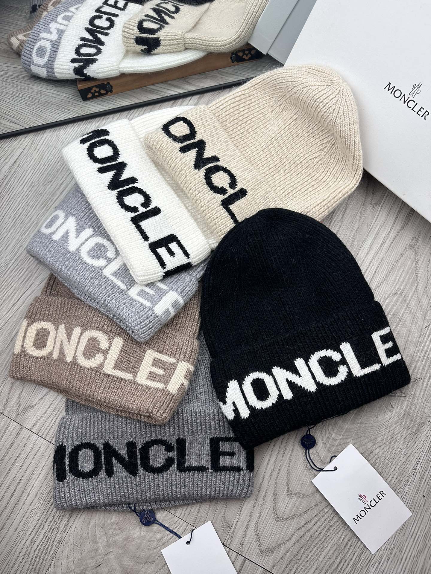 🌹。蒙口。【羊毛单帽】客供小羊毛！珍贵典藏的灵魂帽子！客供色纱.每个颜色都非常好看！经典！手感软腻.70