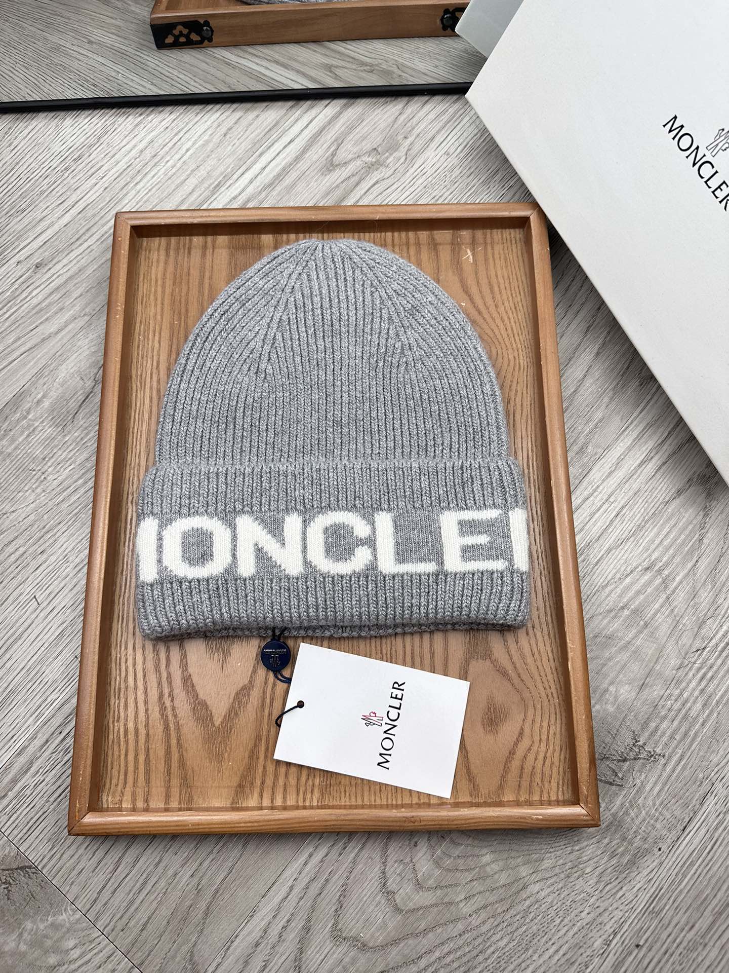 🌹。蒙口。【羊毛单帽】客供小羊毛！珍贵典藏的灵魂帽子！客供色纱.每个颜色都非常好看！经典！手感软腻.70