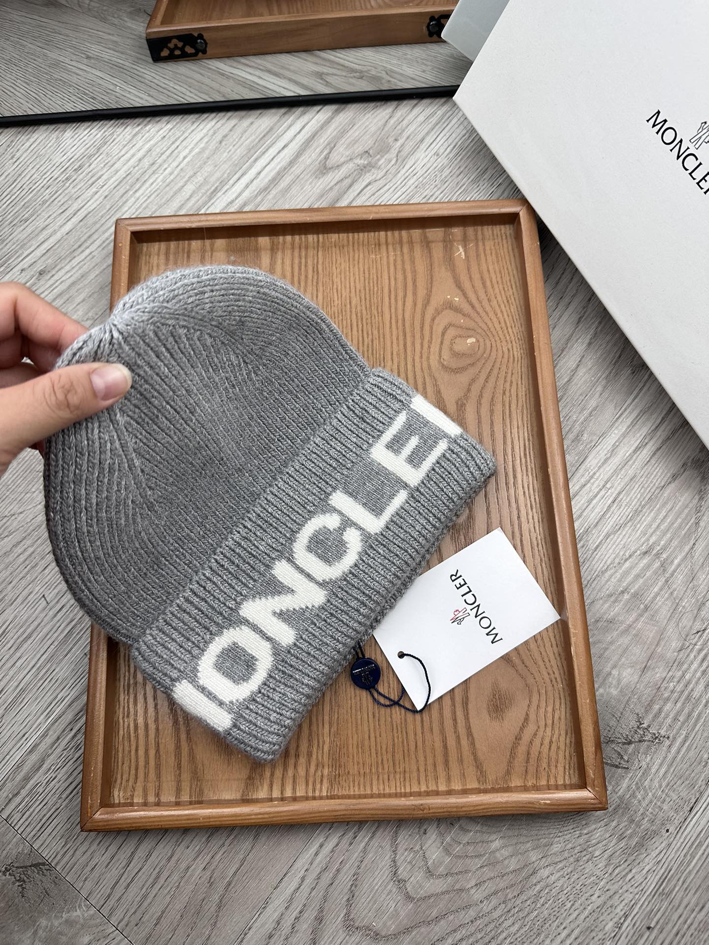 🌹。蒙口。【羊毛单帽】客供小羊毛！珍贵典藏的灵魂帽子！客供色纱.每个颜色都非常好看！经典！手感软腻.70