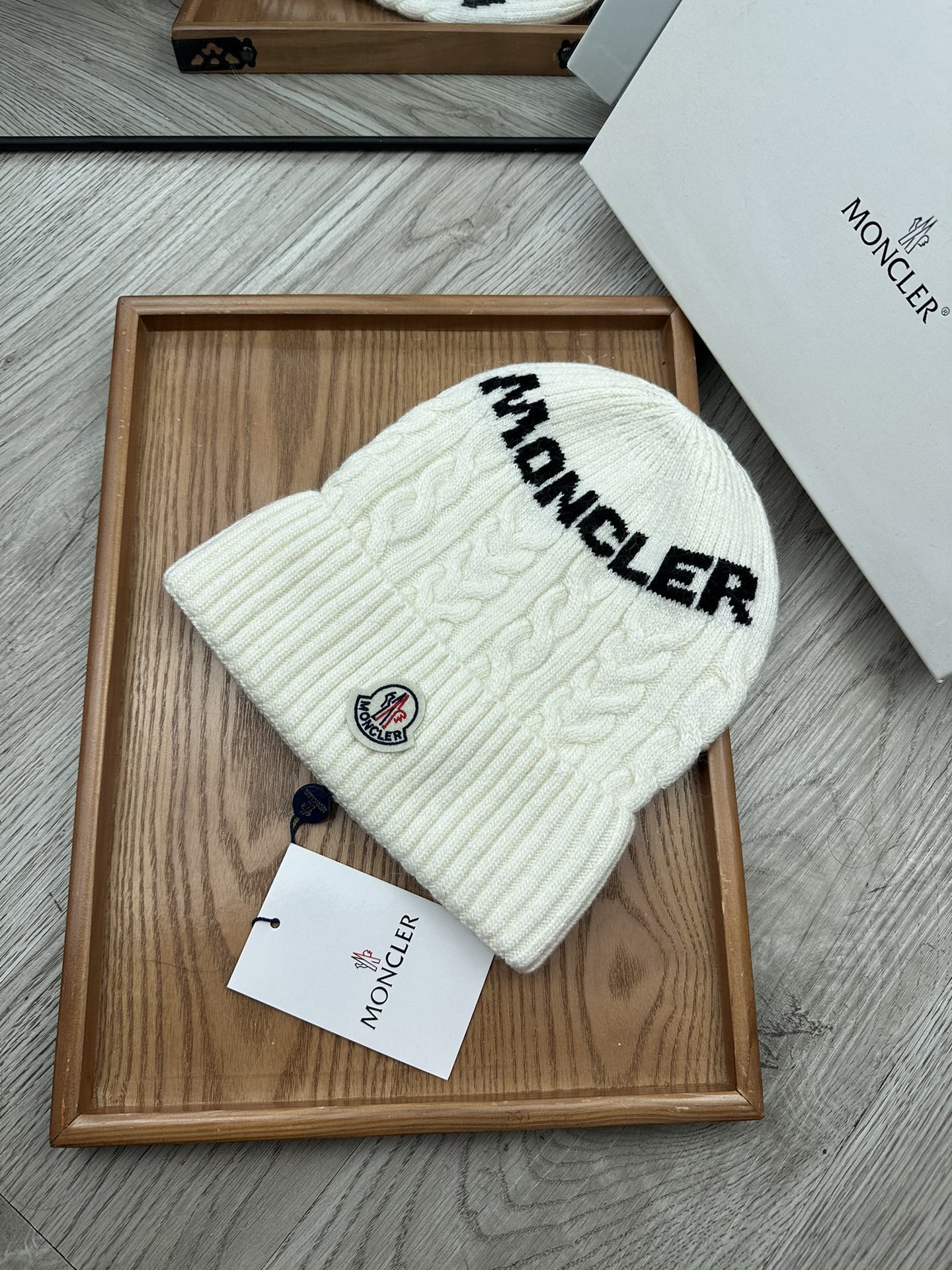 🌹。蒙口。【羊毛单帽】客供小羊毛！珍贵典藏的灵魂帽子！客供色纱.每个颜色都非常好看！经典！手感软腻.70