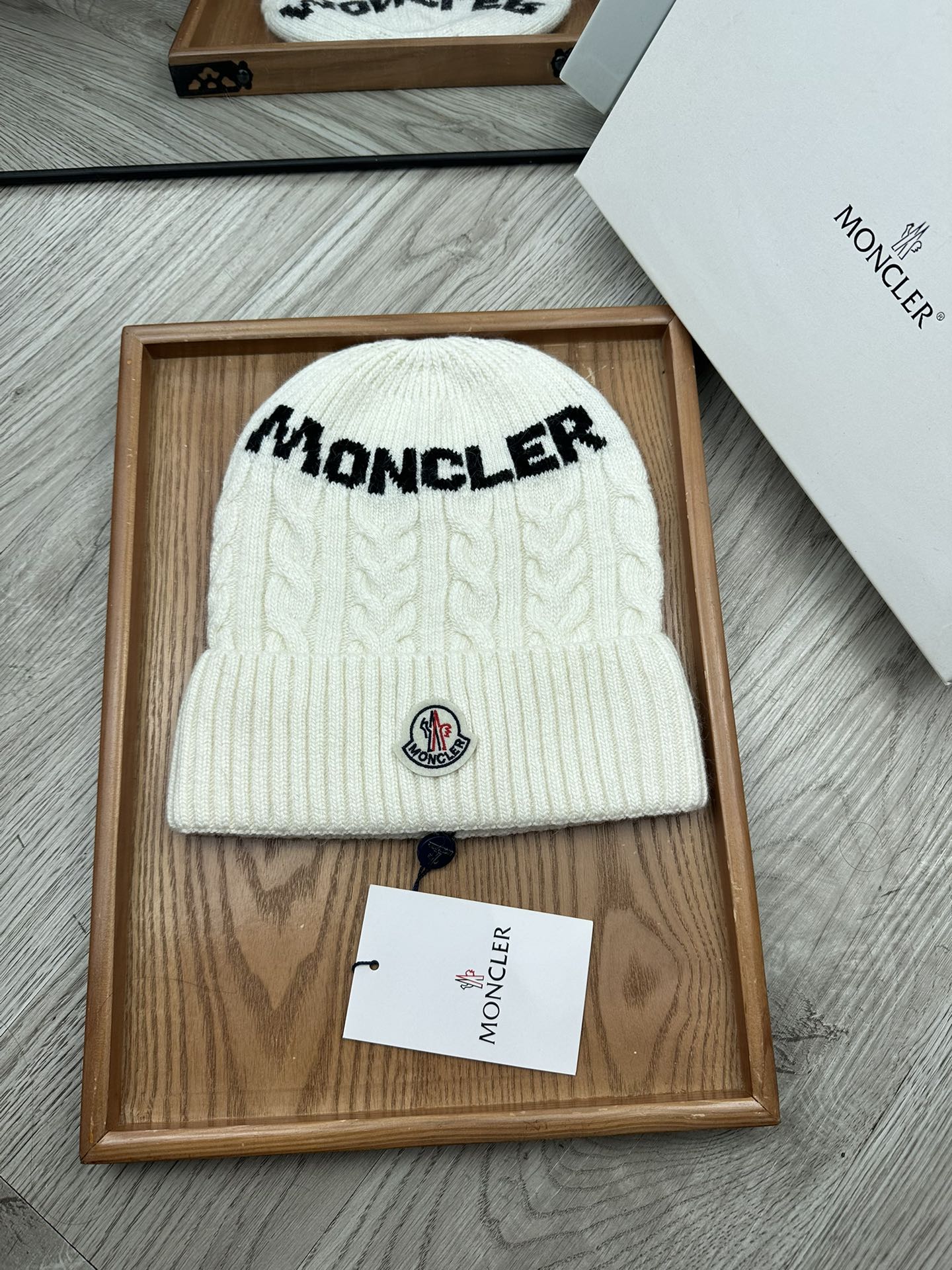 🌹。蒙口。【羊毛单帽】客供小羊毛！珍贵典藏的灵魂帽子！客供色纱.每个颜色都非常好看！经典！手感软腻.70