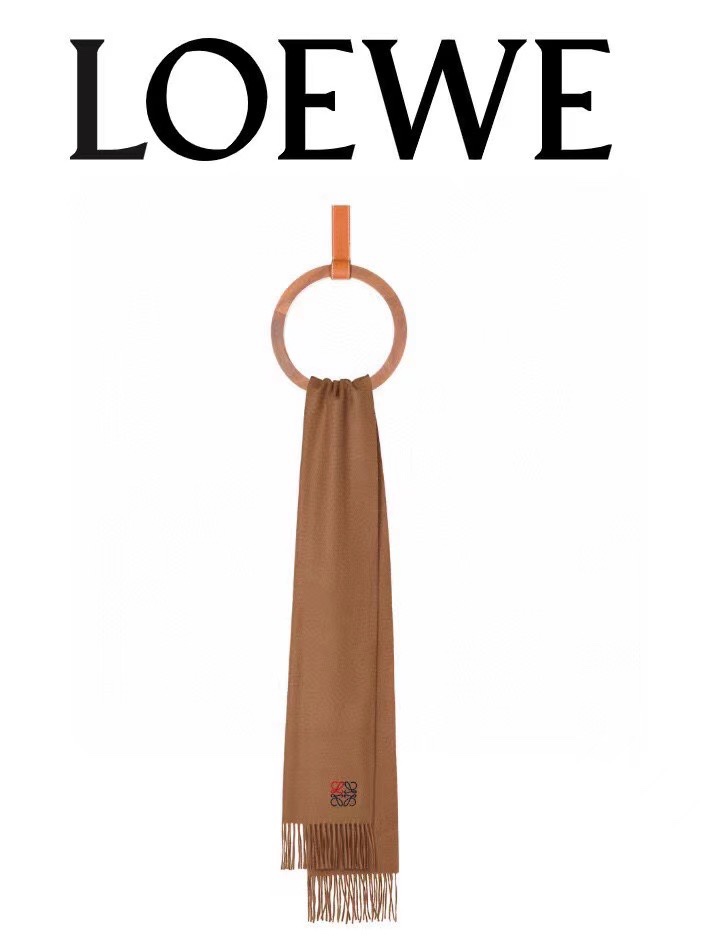 Loewe刺绣羊绒围巾怒赞自留难得的高端男款！家属福利！L非常正的男士围巾面料大爱非常柔软细腻舒服轻度水