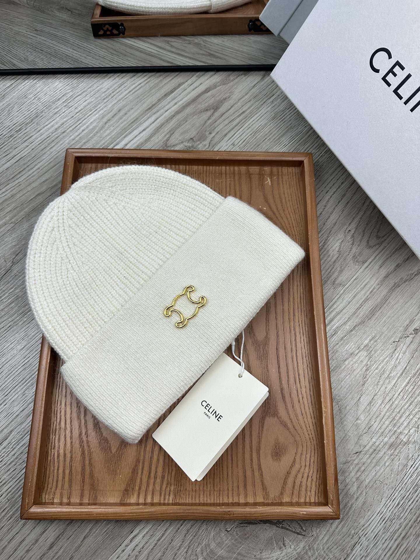 🌹。赛琳。【羊毛单帽】客供小羊毛！珍贵典藏的灵魂帽子！客供色纱.每个颜色都非常好看！经典！手感软腻.70